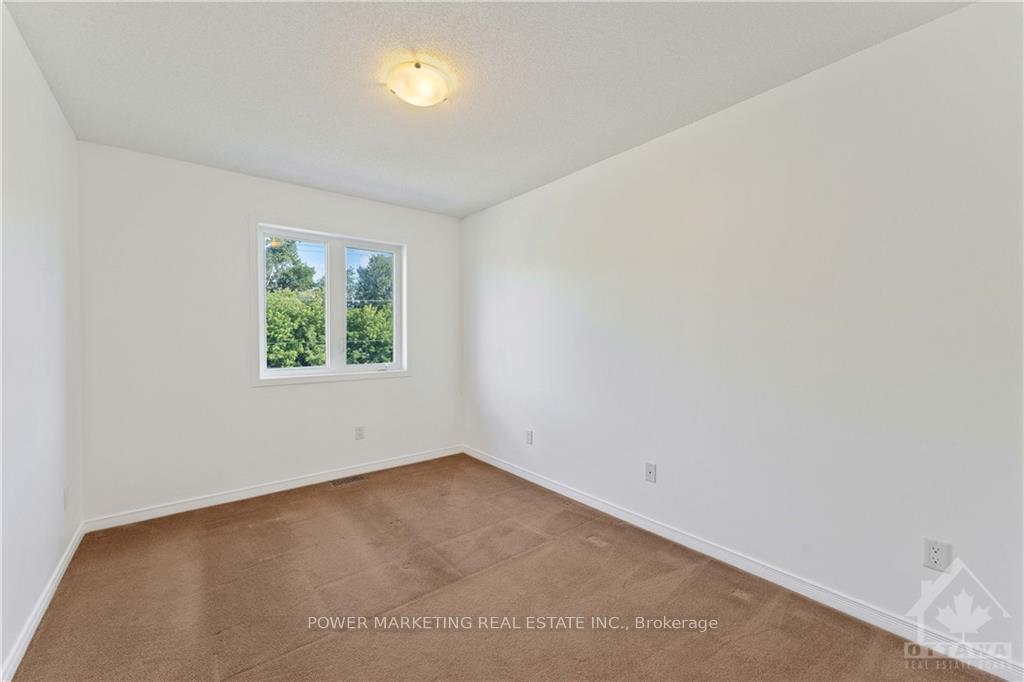 Photo 19 of 298 Macoun Circle, Ottawa, Hunt Club Park/Greenboro — HOMEH