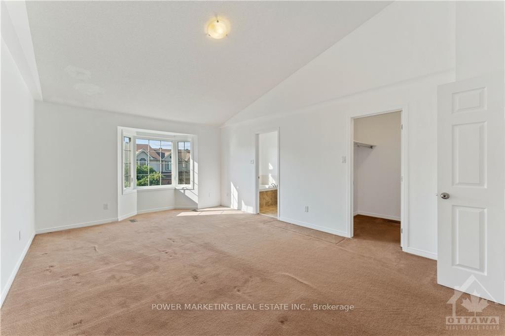Photo 22 of 298 Macoun Circle, Ottawa, Hunt Club Park/Greenboro — HOMEH