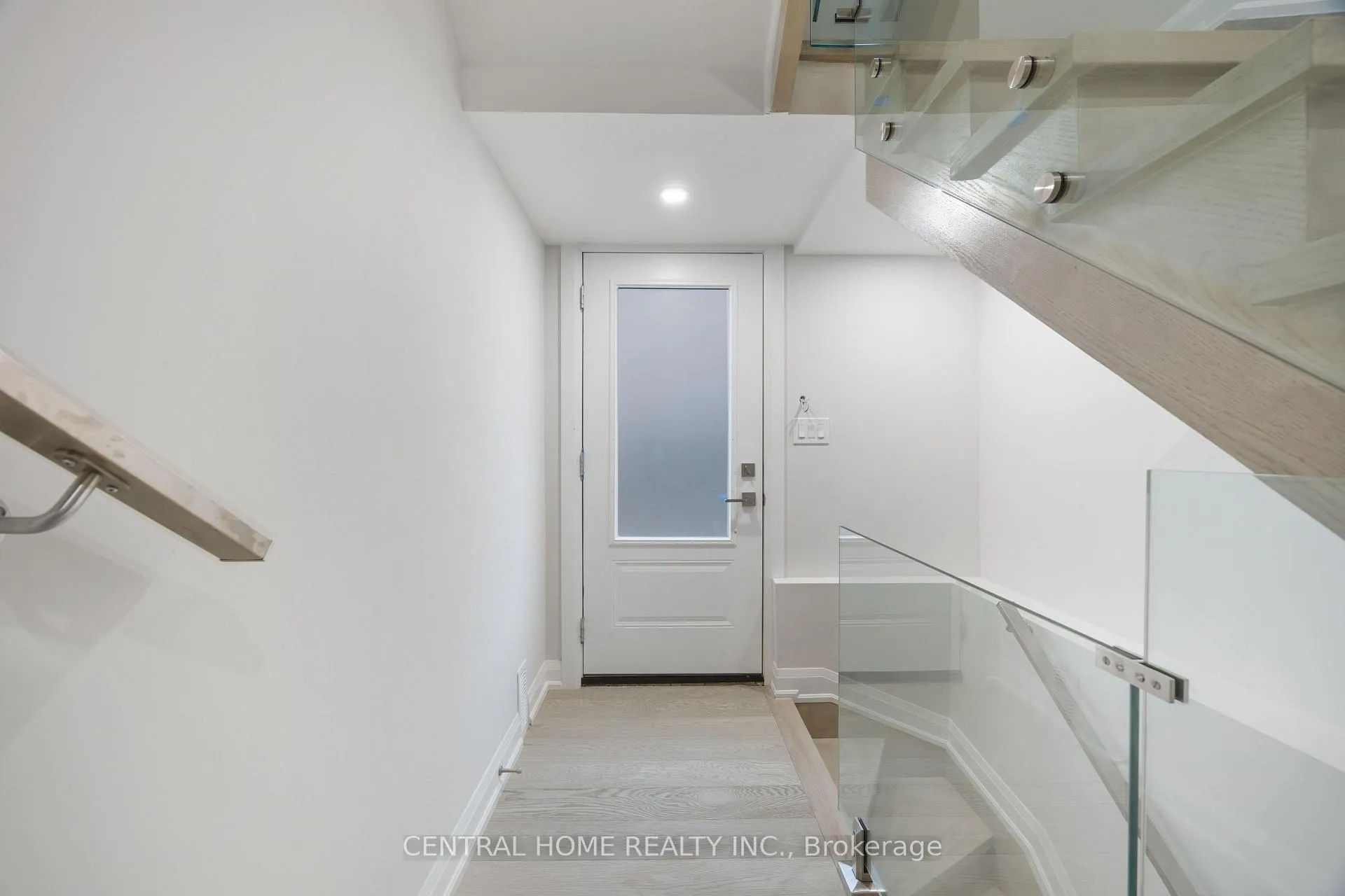 Photo 12 of 2950 Elgin Mills Road E, Markham, Victoria Square — HOMEH