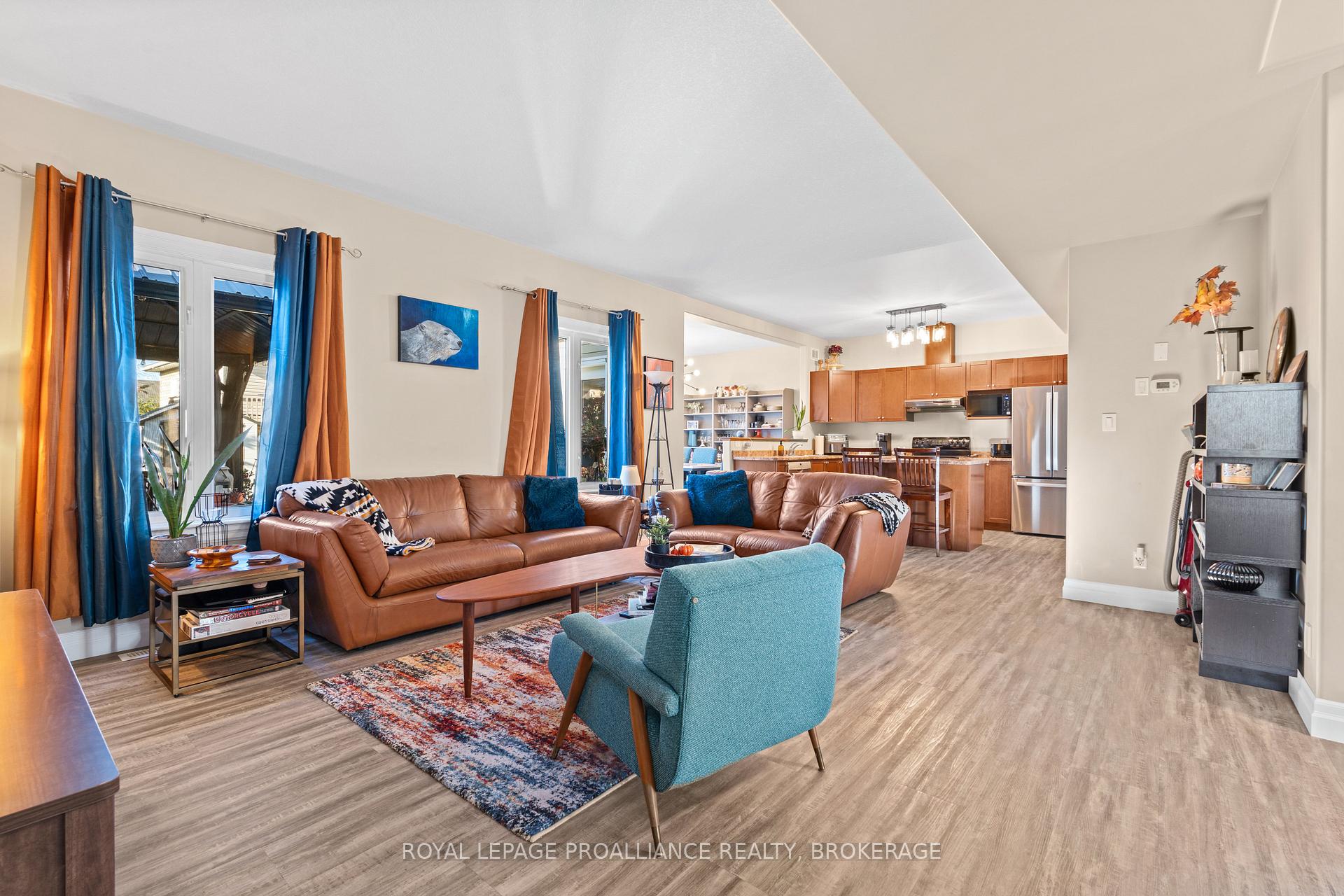 Photo 10 of 163 Kildare Avenue, Loyalist, Amherstview — HOMEH