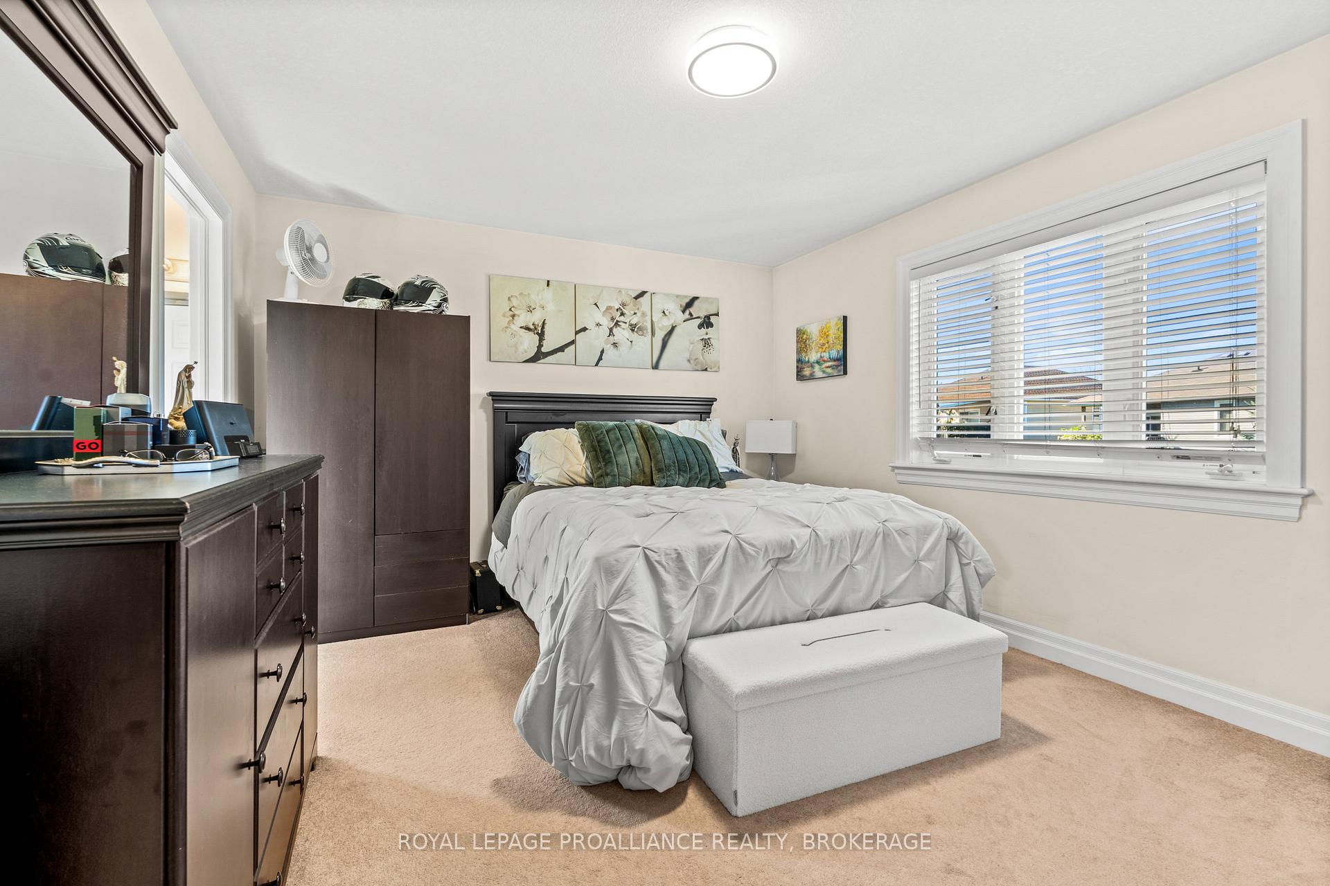 Photo 20 of 163 Kildare Avenue, Loyalist, Amherstview — HOMEH