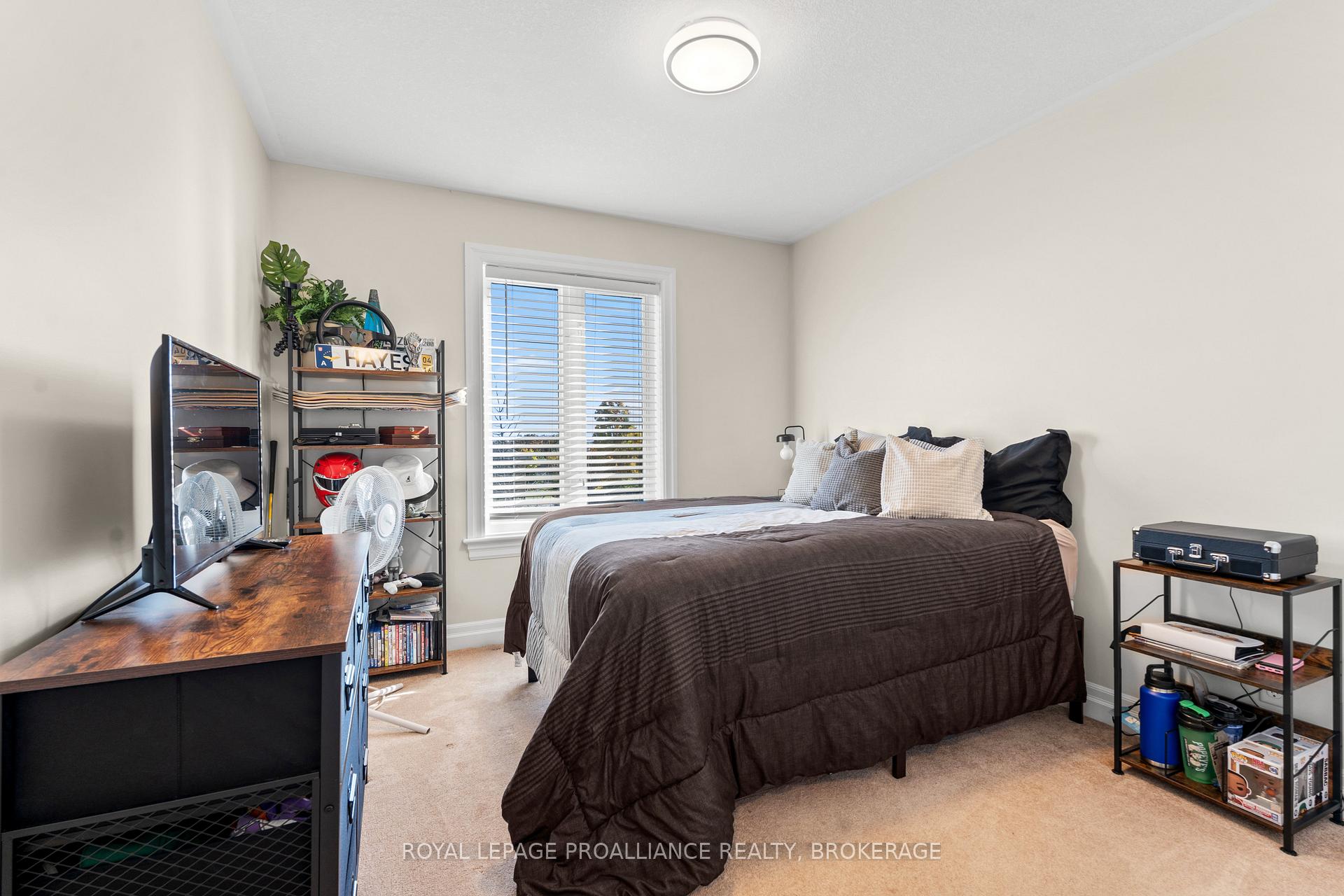 Photo 27 of 163 Kildare Avenue, Loyalist, Amherstview — HOMEH