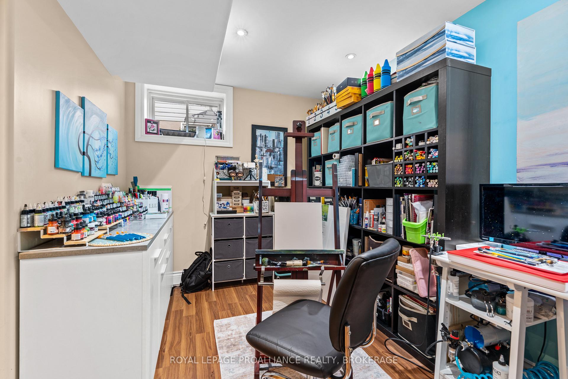 Photo 32 of 163 Kildare Avenue, Loyalist, Amherstview — HOMEH