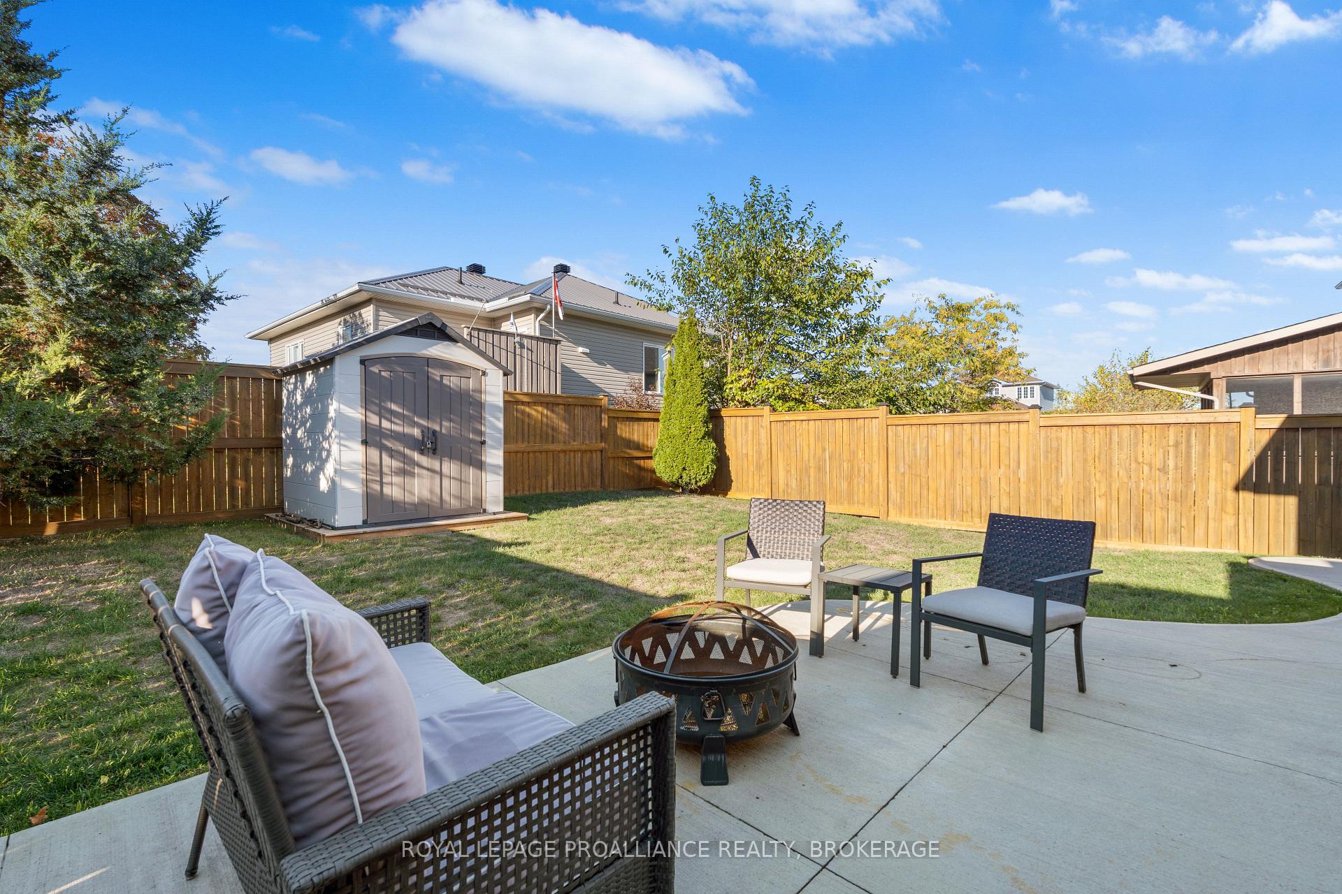 Photo 43 of 163 Kildare Avenue, Loyalist, Amherstview — HOMEH