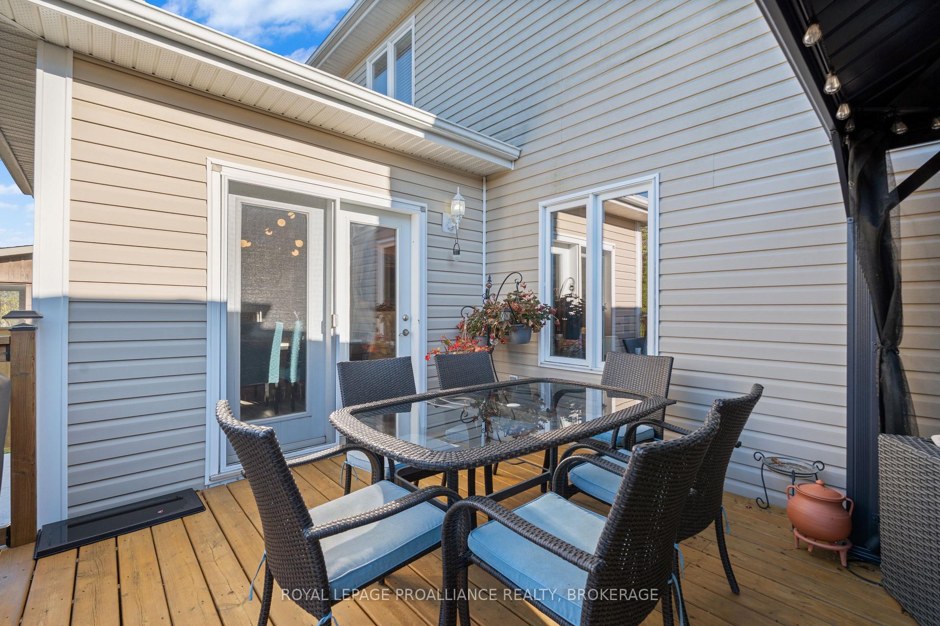 Photo 44 of 163 Kildare Avenue, Loyalist, Amherstview — HOMEH