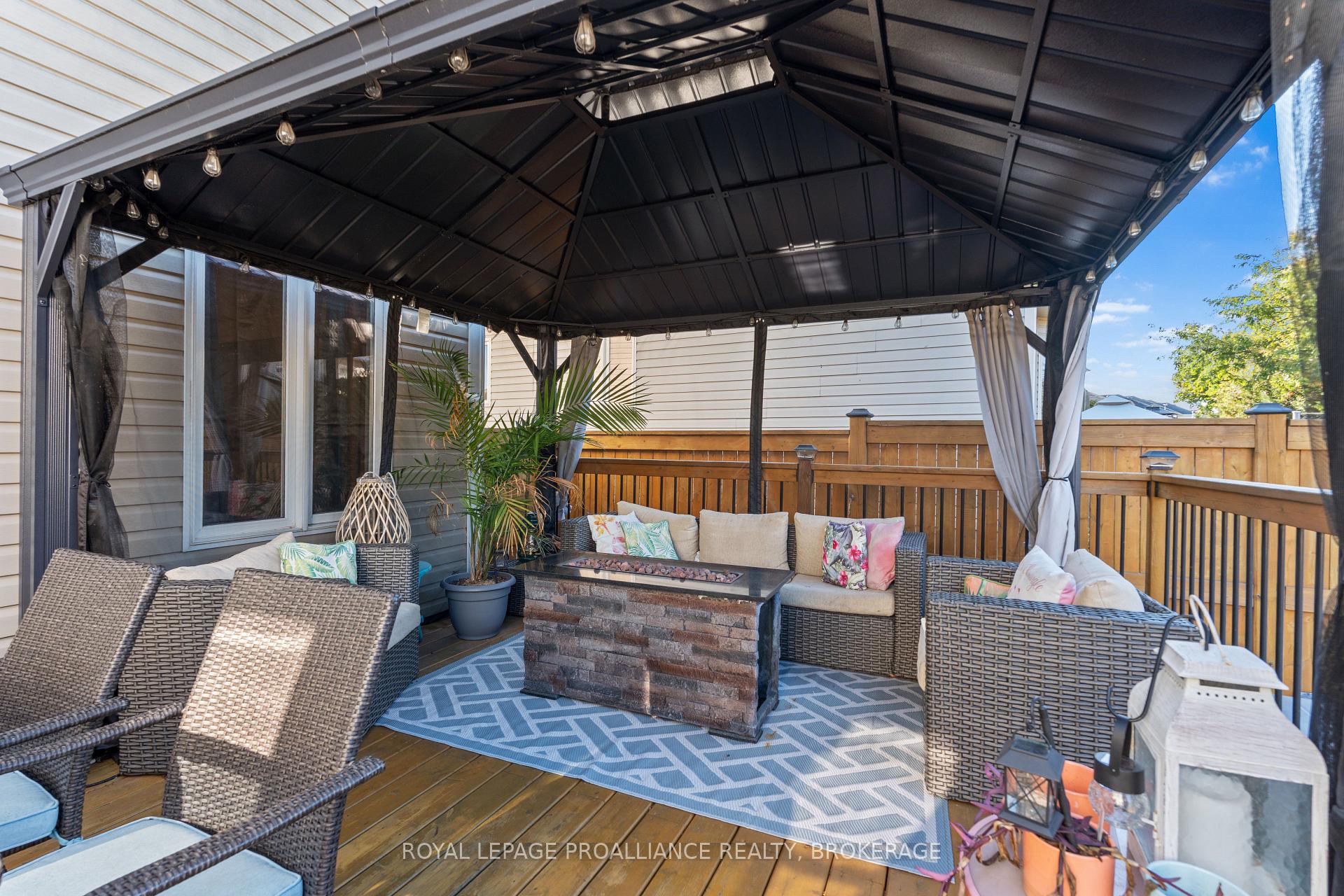 Photo 45 of 163 Kildare Avenue, Loyalist, Amherstview — HOMEH