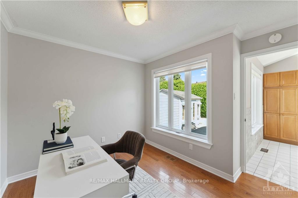 Photo 8 of 20 Forestglade Crescent, Ottawa, Hunt Club Park — HOMEH