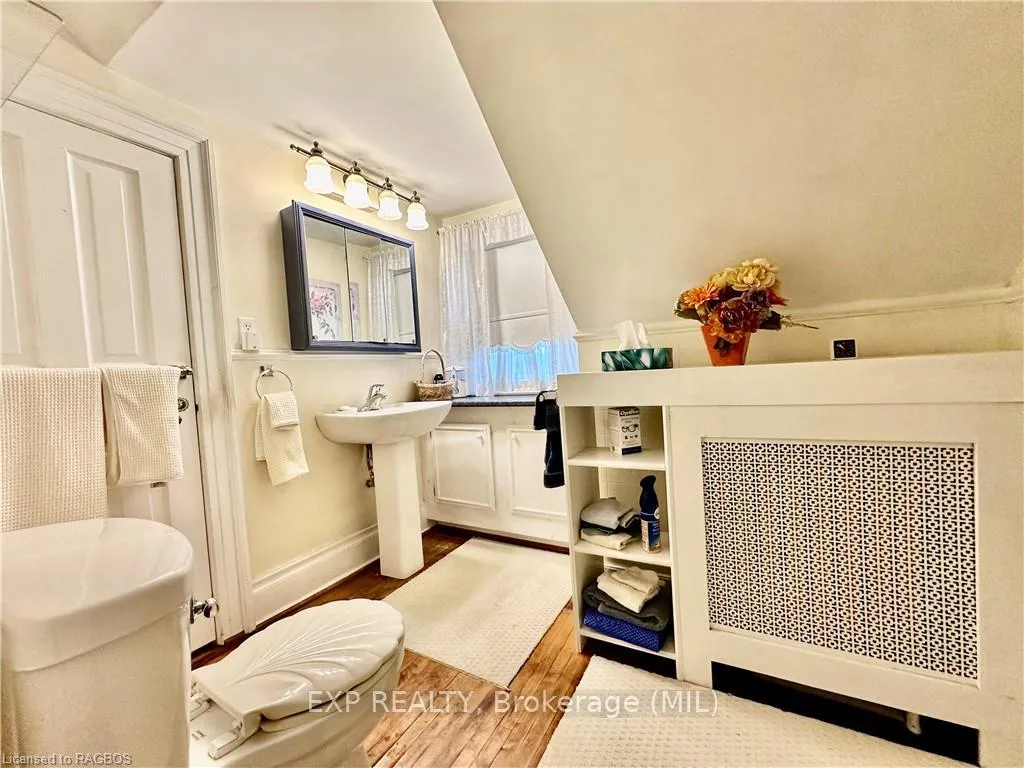Photo 10 of 75 10th Street, Hanover — HOMEH