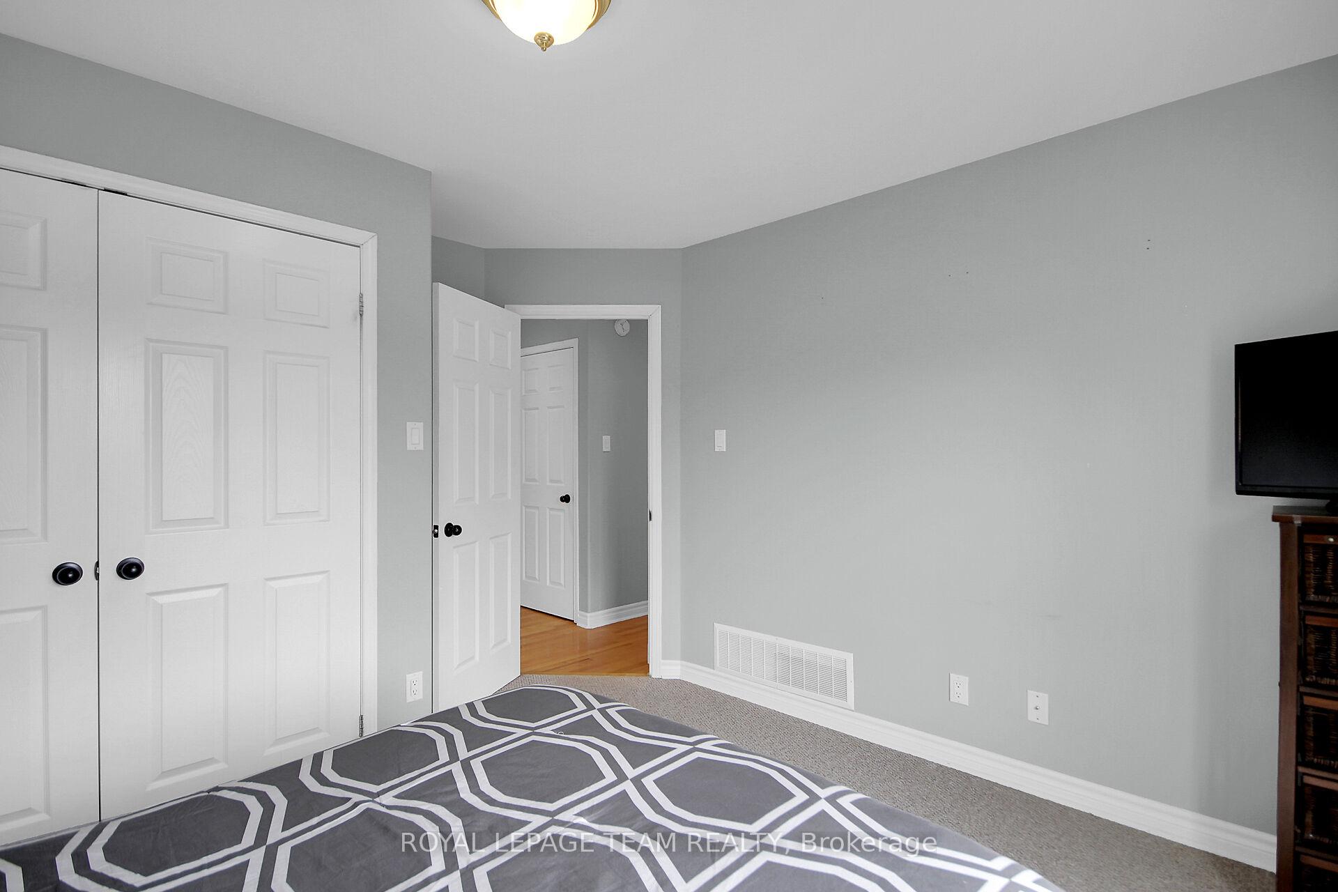 Photo 22 of 2127 Trailwood Drive, Ottawa, North Gower — HOMEH