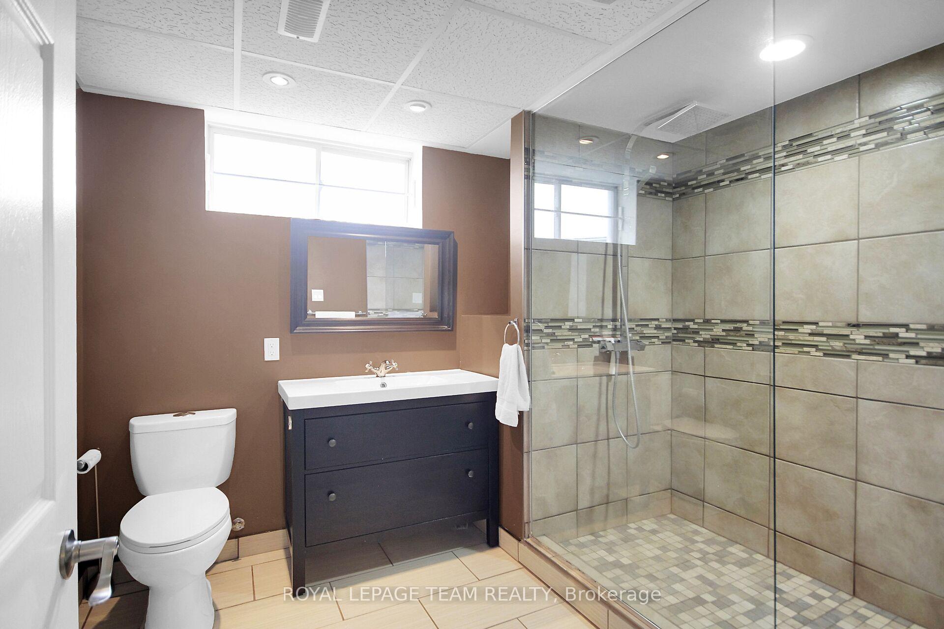 Photo 31 of 2127 Trailwood Drive, Ottawa, North Gower — HOMEH