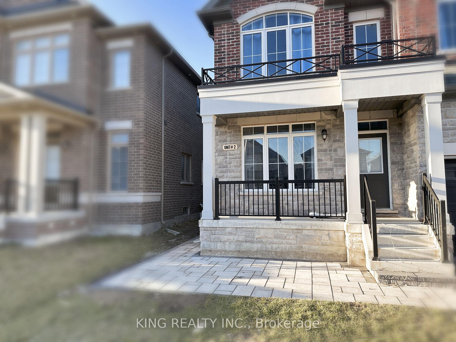 Front of 1012 Barton Way