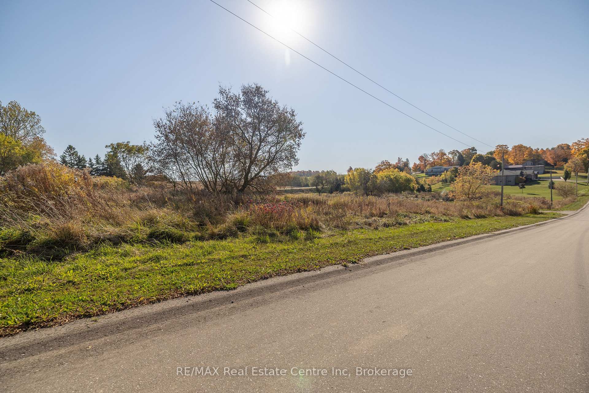 Photo 5 of James Street S, Mapleton, Rural Mapleton — HOMEH