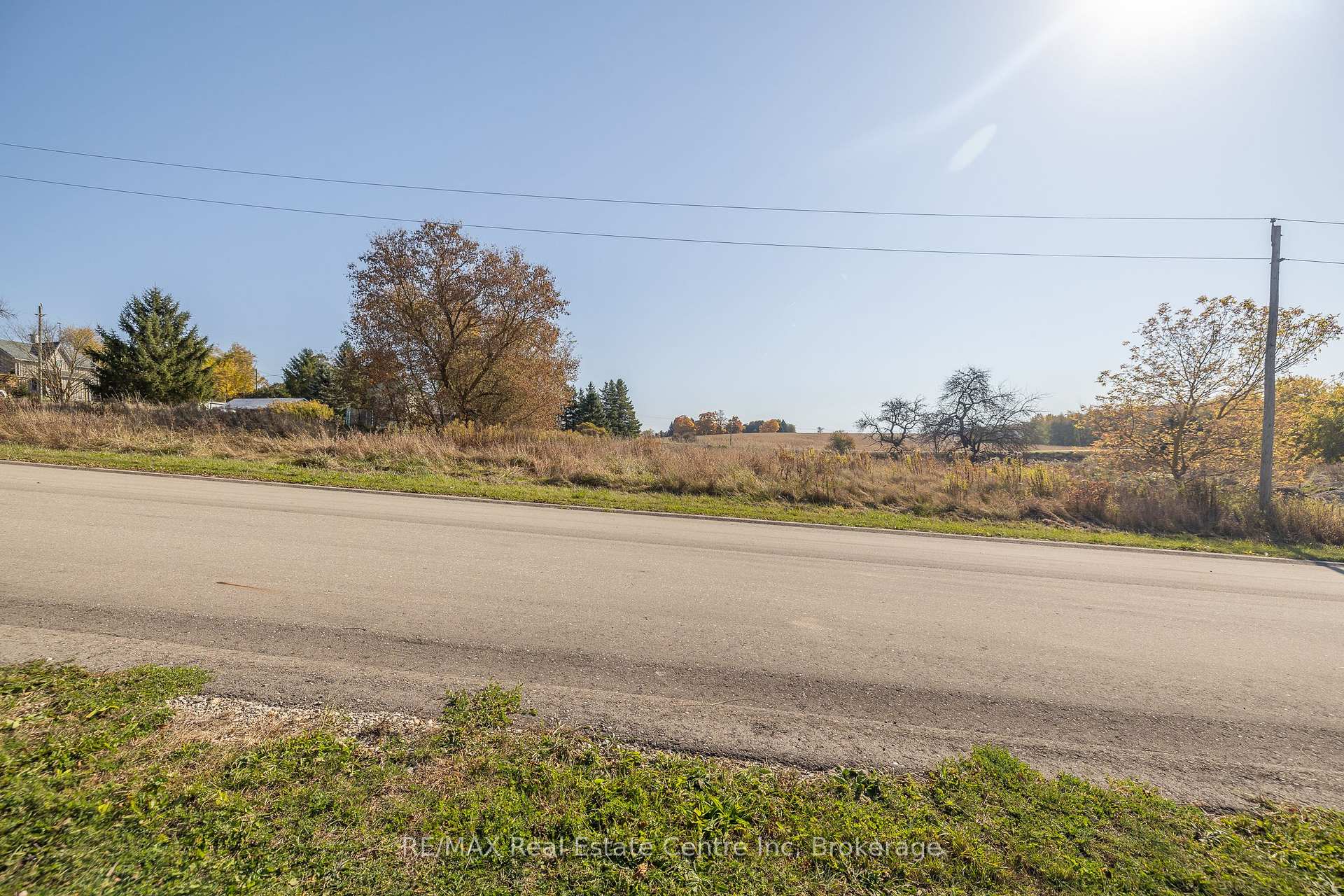 Photo 13 of James Street S, Mapleton, Rural Mapleton — HOMEH