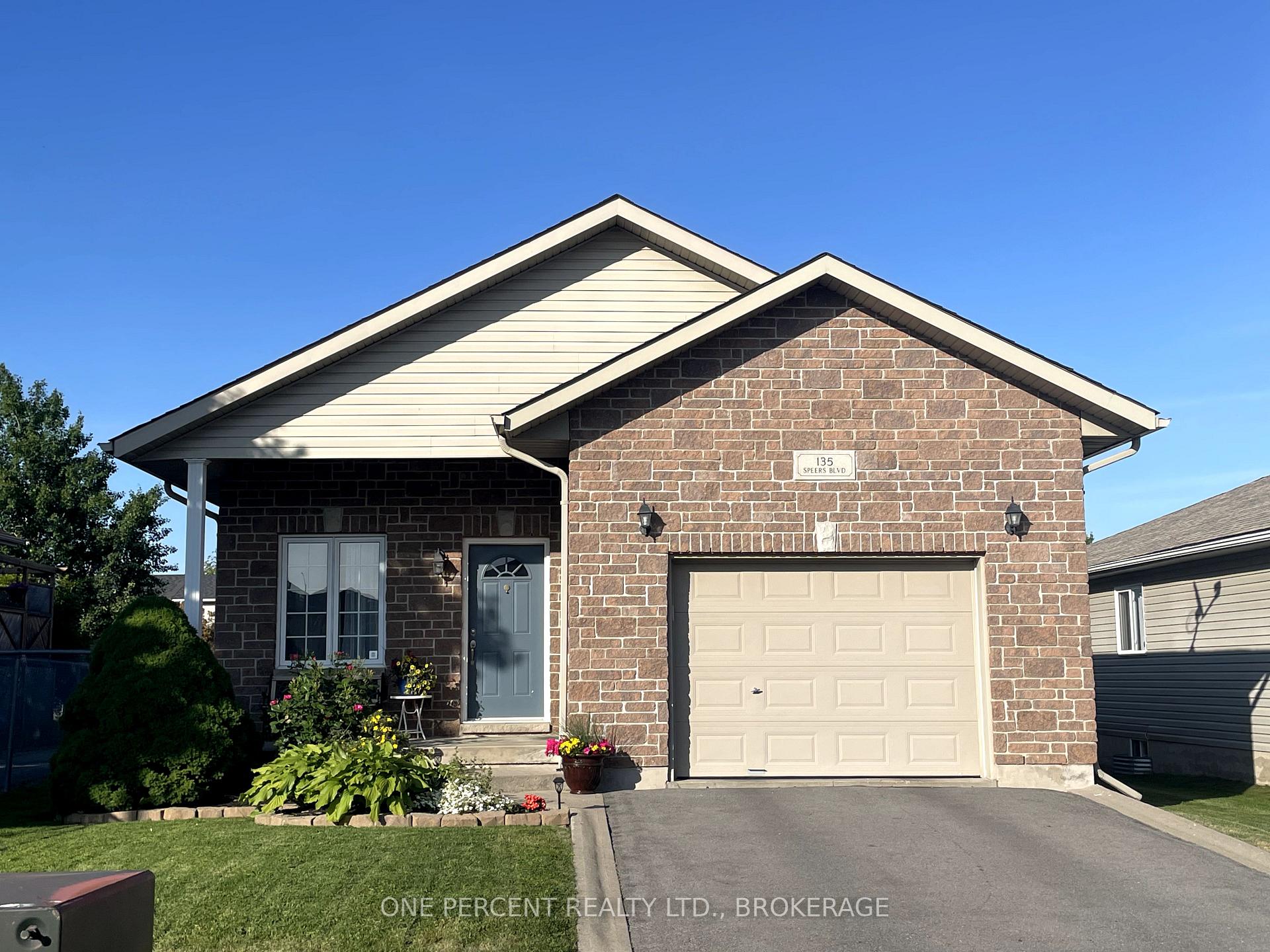 Photo 1 of 135 Speers Boulevard, Loyalist, Amherstview — HOMEH