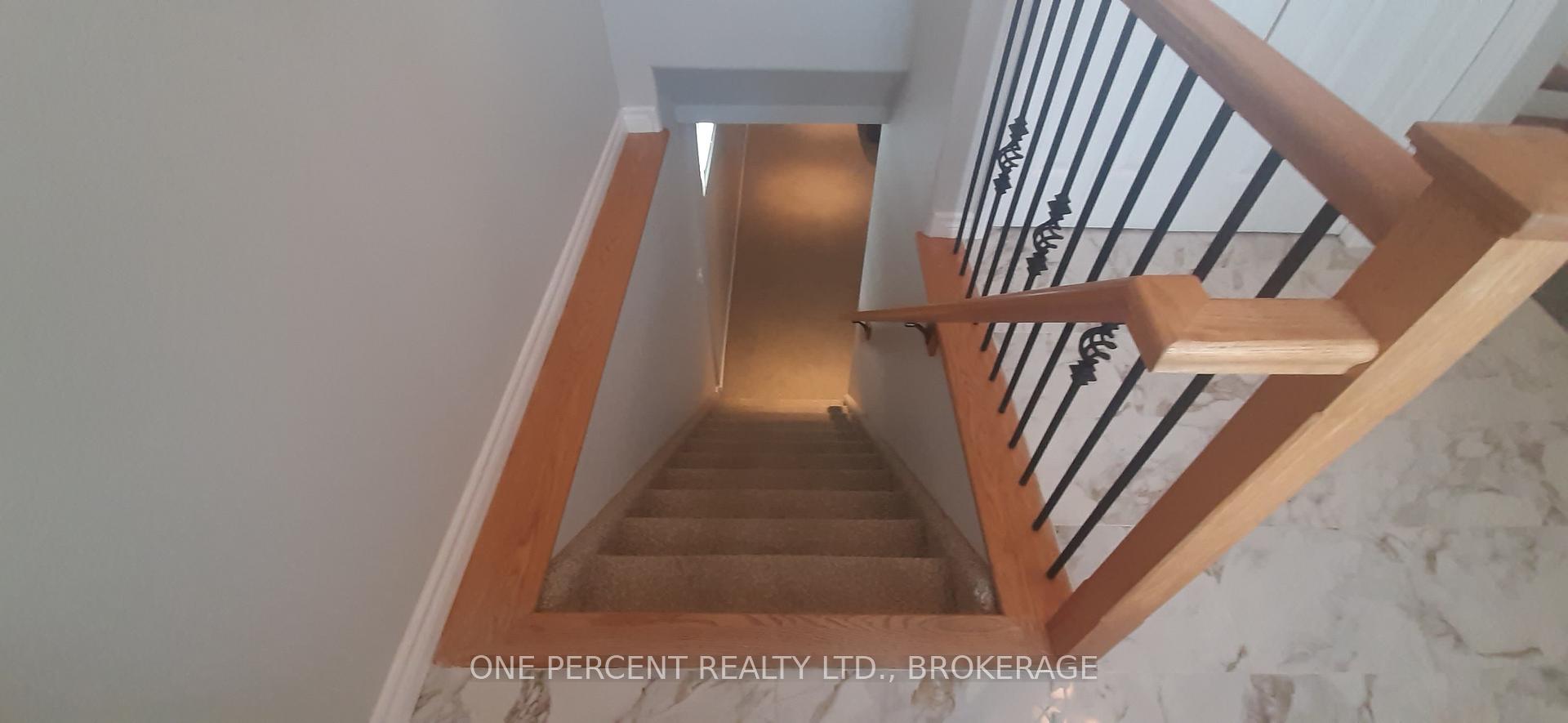 Photo 14 of 135 Speers Boulevard, Loyalist, Amherstview — HOMEH