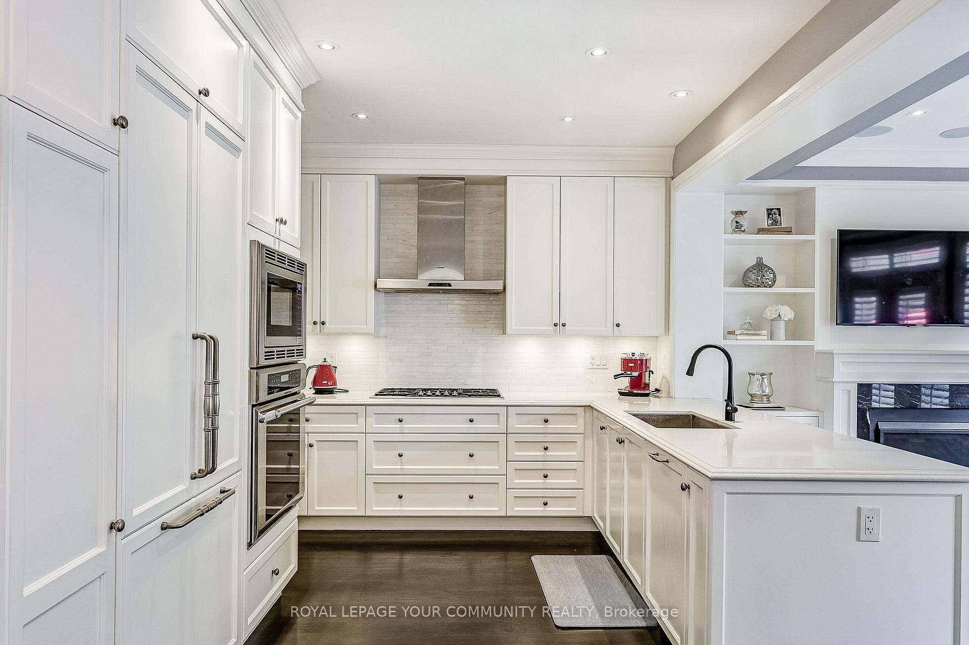 Photo 10 of 17 Claudview Street, King, King City — HOMEH