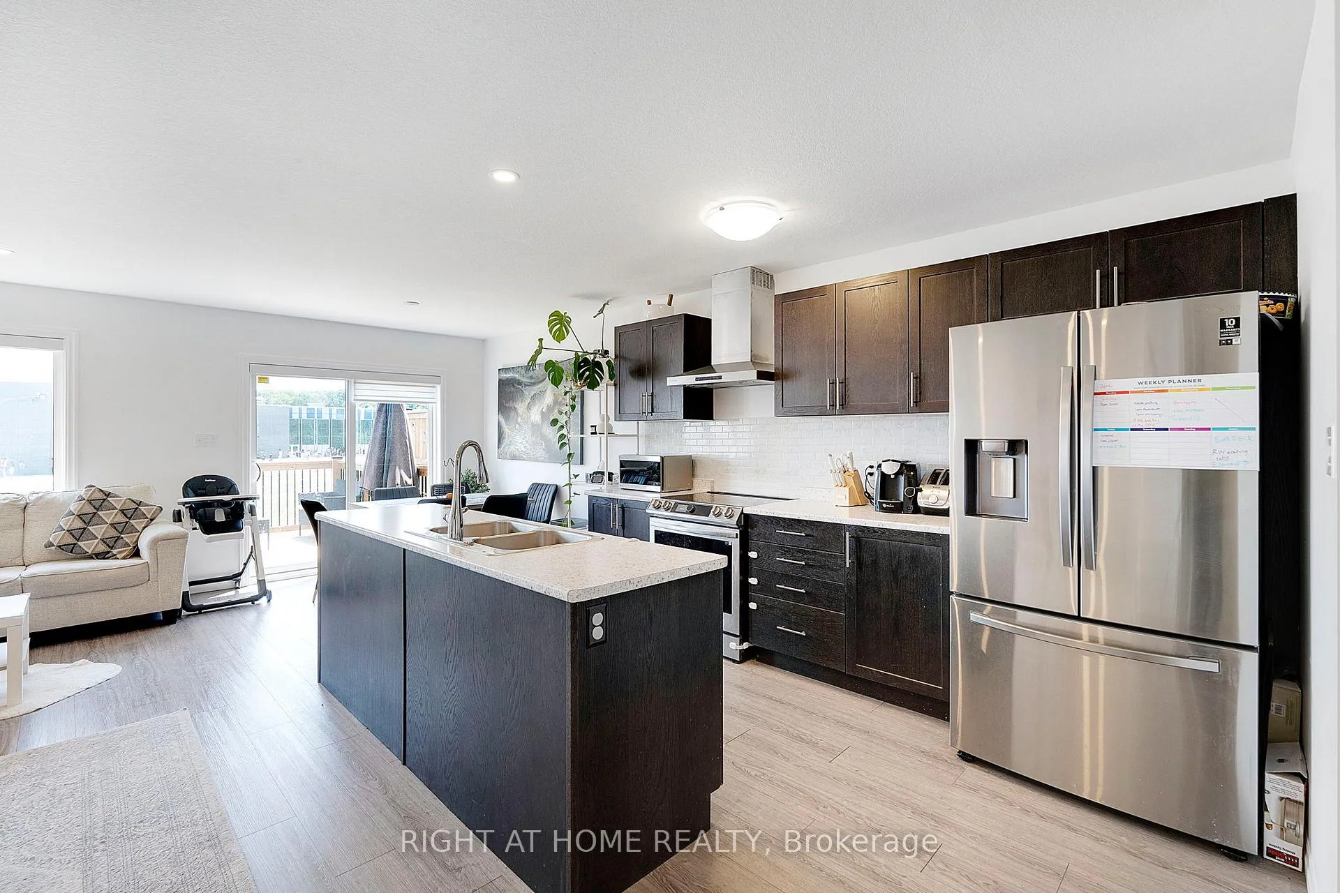 Photo 7 of 78 Pony Way, Kitchener — HOMEH