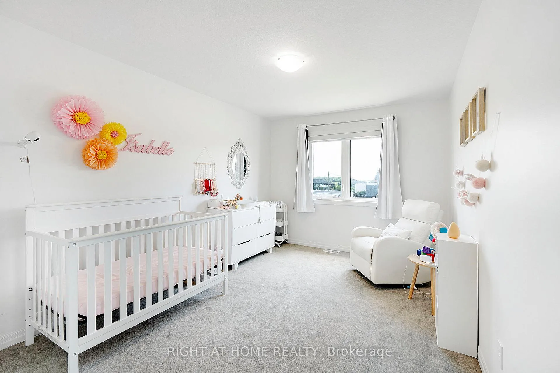 Photo 19 of 78 Pony Way, Kitchener — HOMEH