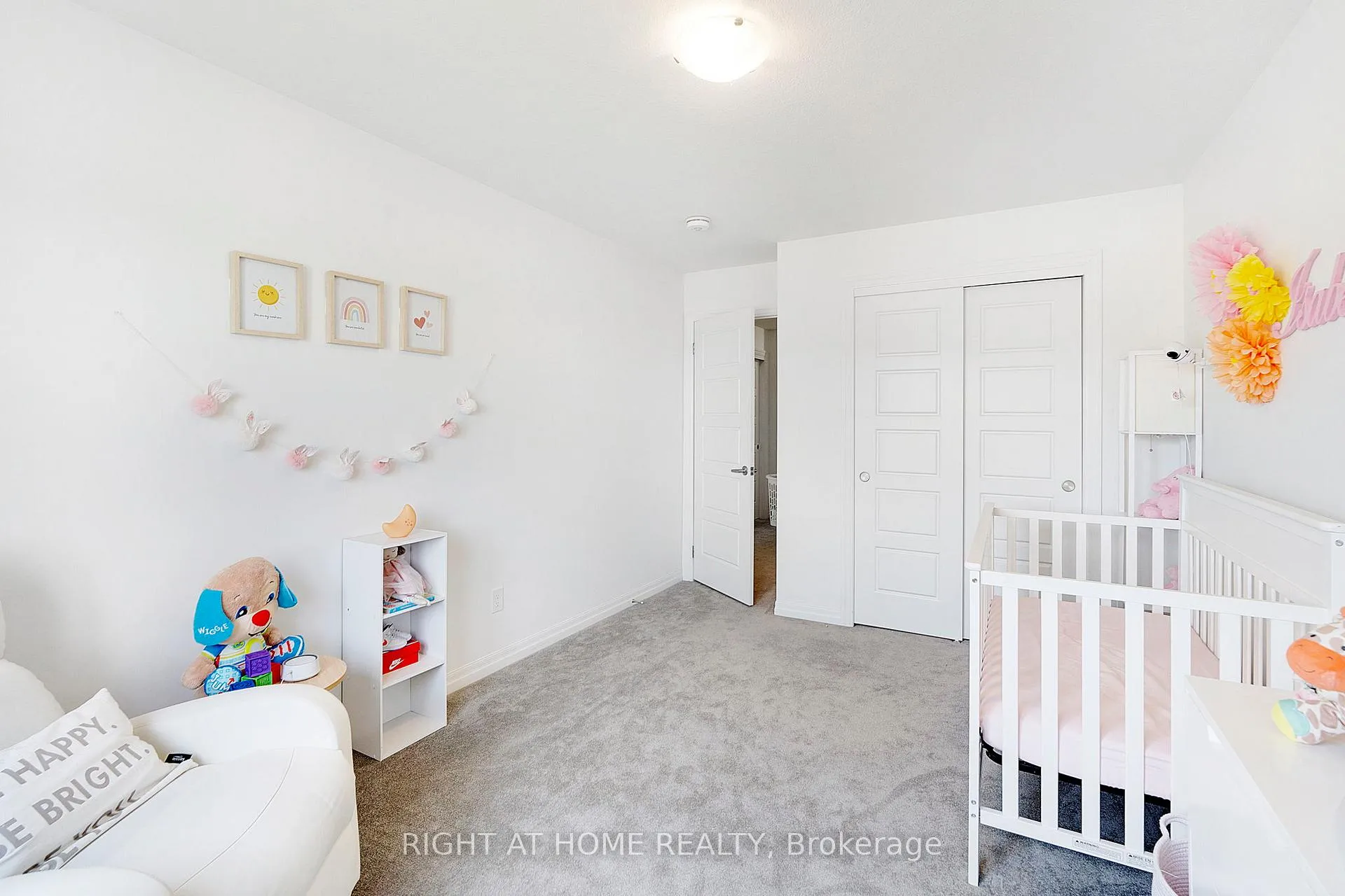 Photo 20 of 78 Pony Way, Kitchener — HOMEH