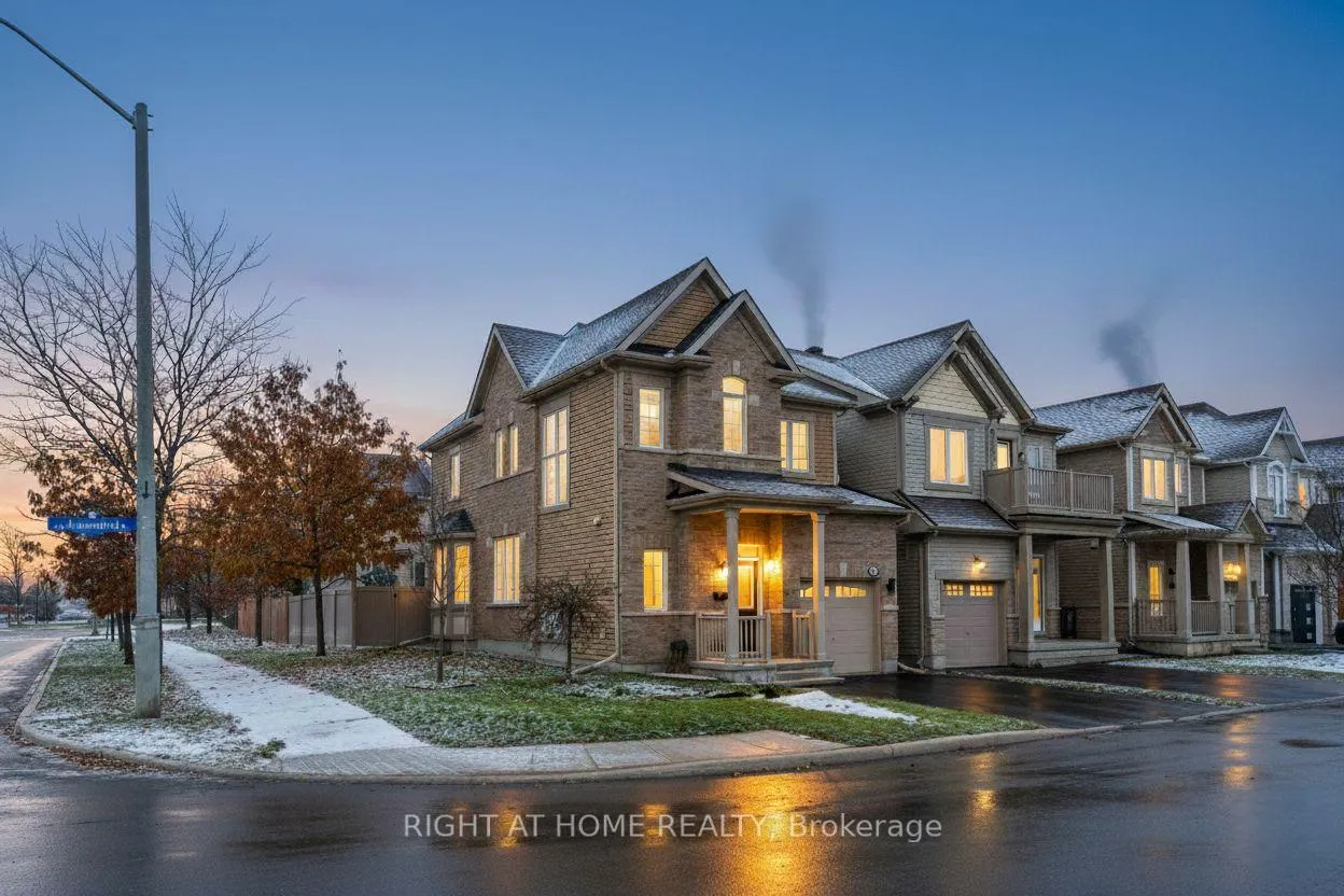 Photo 2 of 369 Autumnfield Street, Ottawa, Kanata - Emerald Meadows/Trailwest — HOMEH