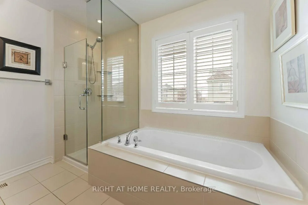 Photo 25 of 369 Autumnfield Street, Ottawa, Kanata - Emerald Meadows/Trailwest — HOMEH