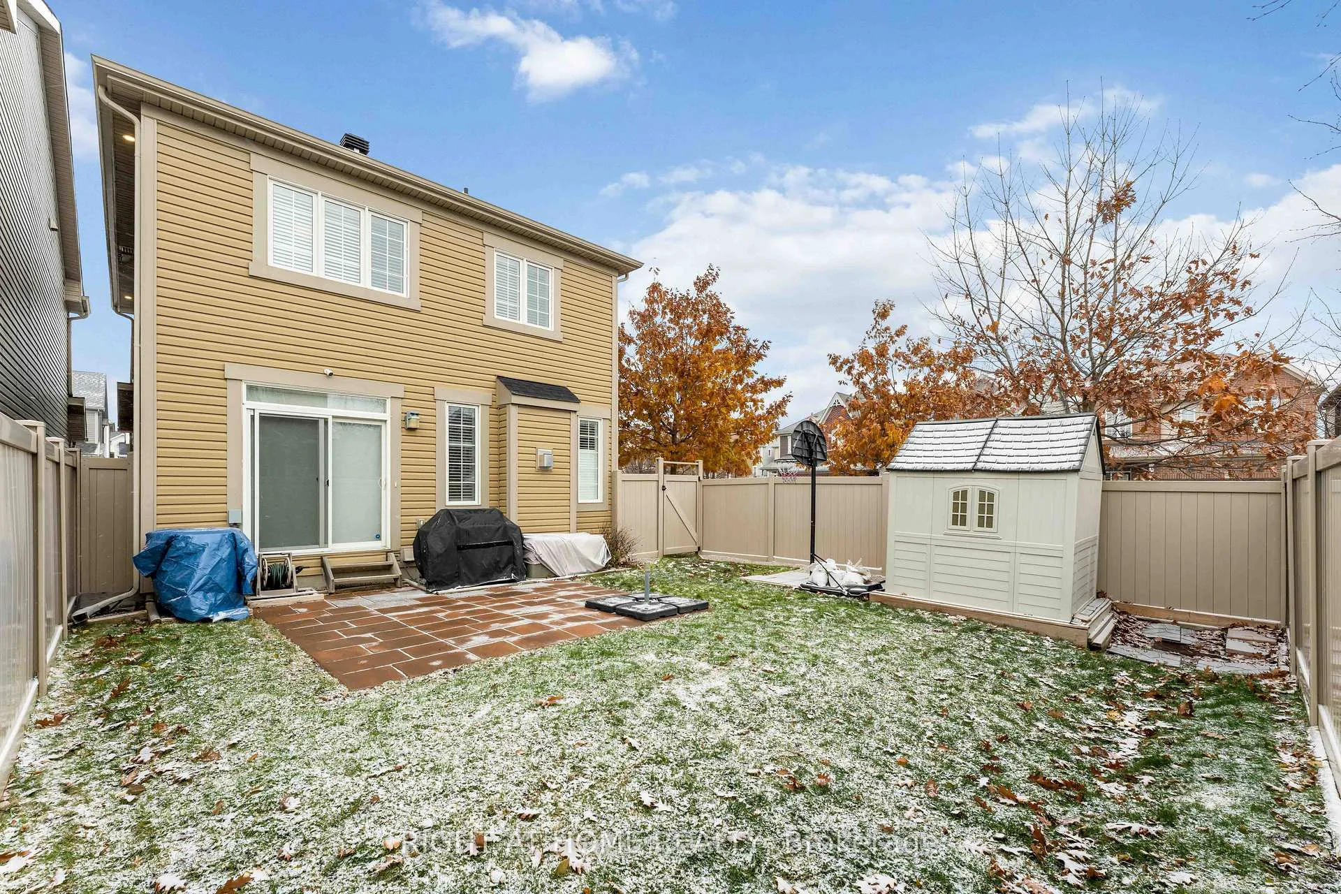 Photo 35 of 369 Autumnfield Street, Ottawa, Kanata - Emerald Meadows/Trailwest — HOMEH