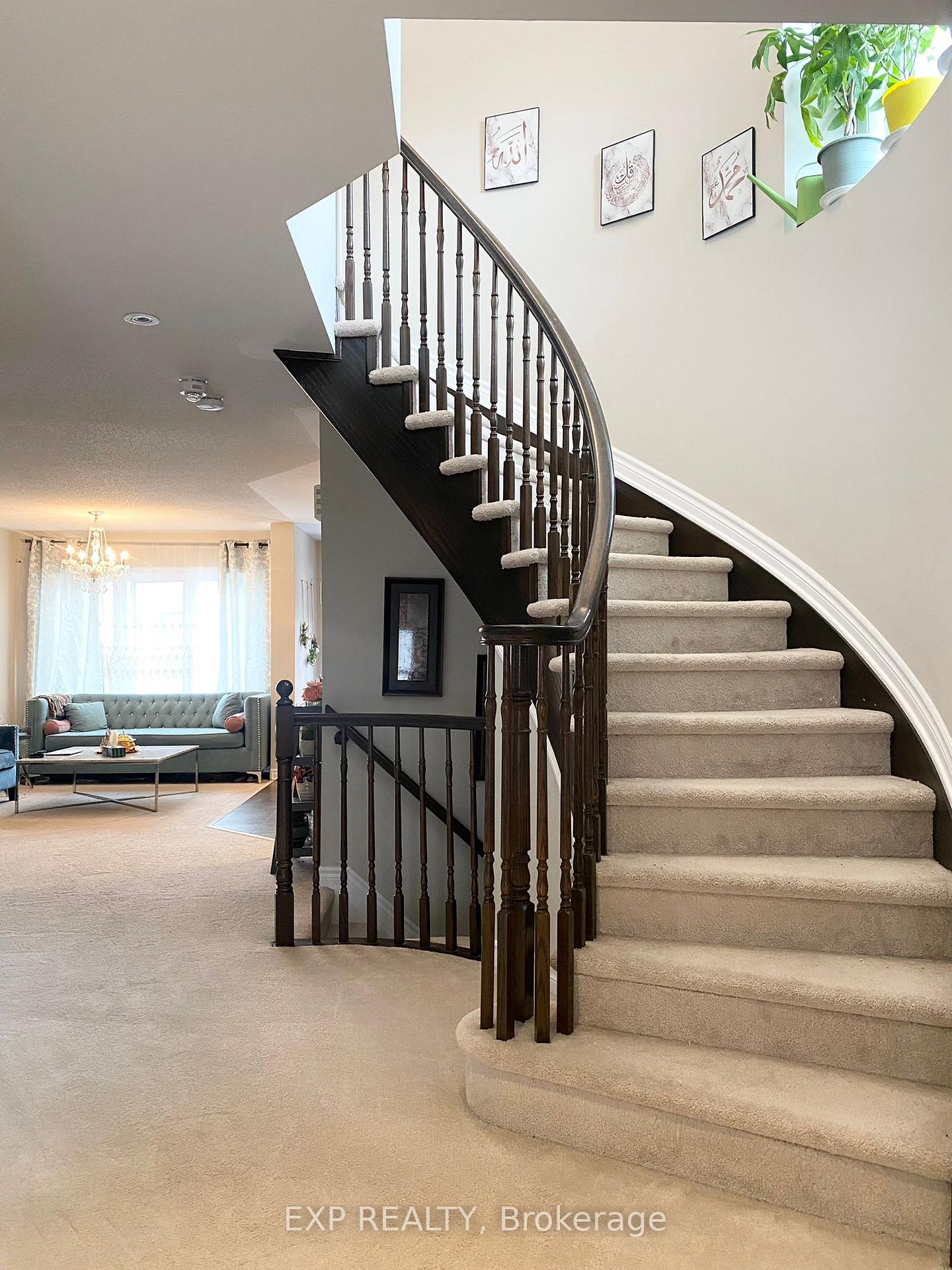 Photo 4 of 540 Paine Avenue, Ottawa, Kanata - Kanata Lakes/Heritage Hills — HOMEH