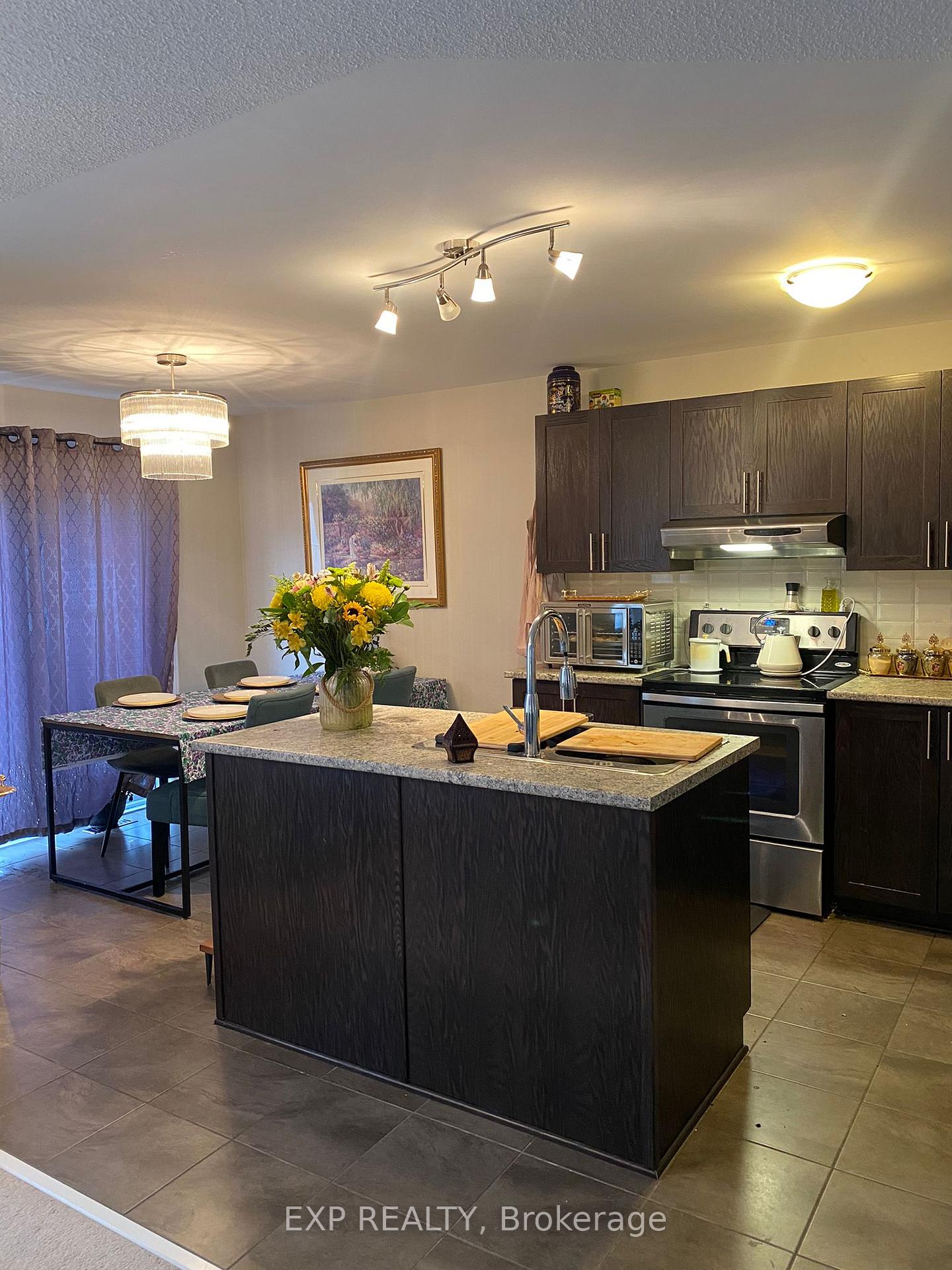 Photo 8 of 540 Paine Avenue, Ottawa, Kanata - Kanata Lakes/Heritage Hills — HOMEH
