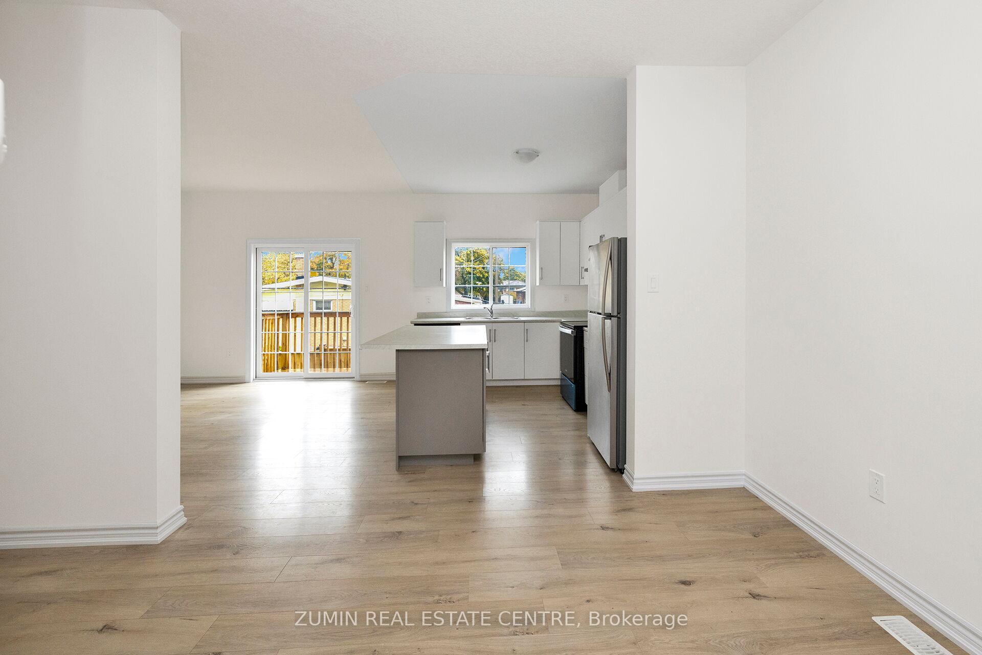 Photo 8 of 78 Dewberry Drive, Kitchener — HOMEH