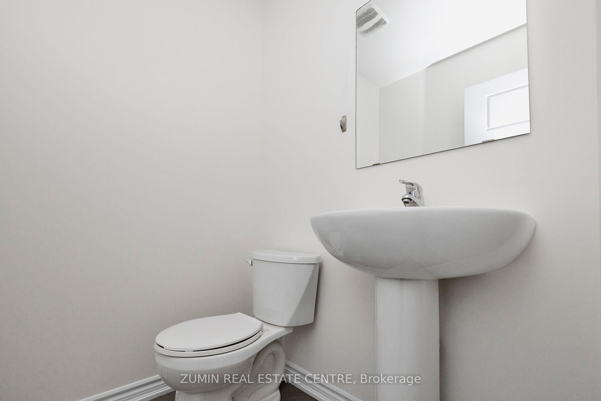Photo 11 of 78 Dewberry Drive, Kitchener — HOMEH