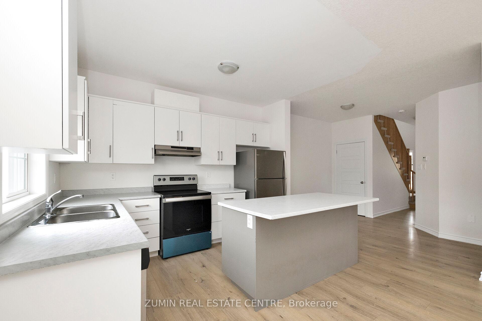 Photo 16 of 78 Dewberry Drive, Kitchener — HOMEH
