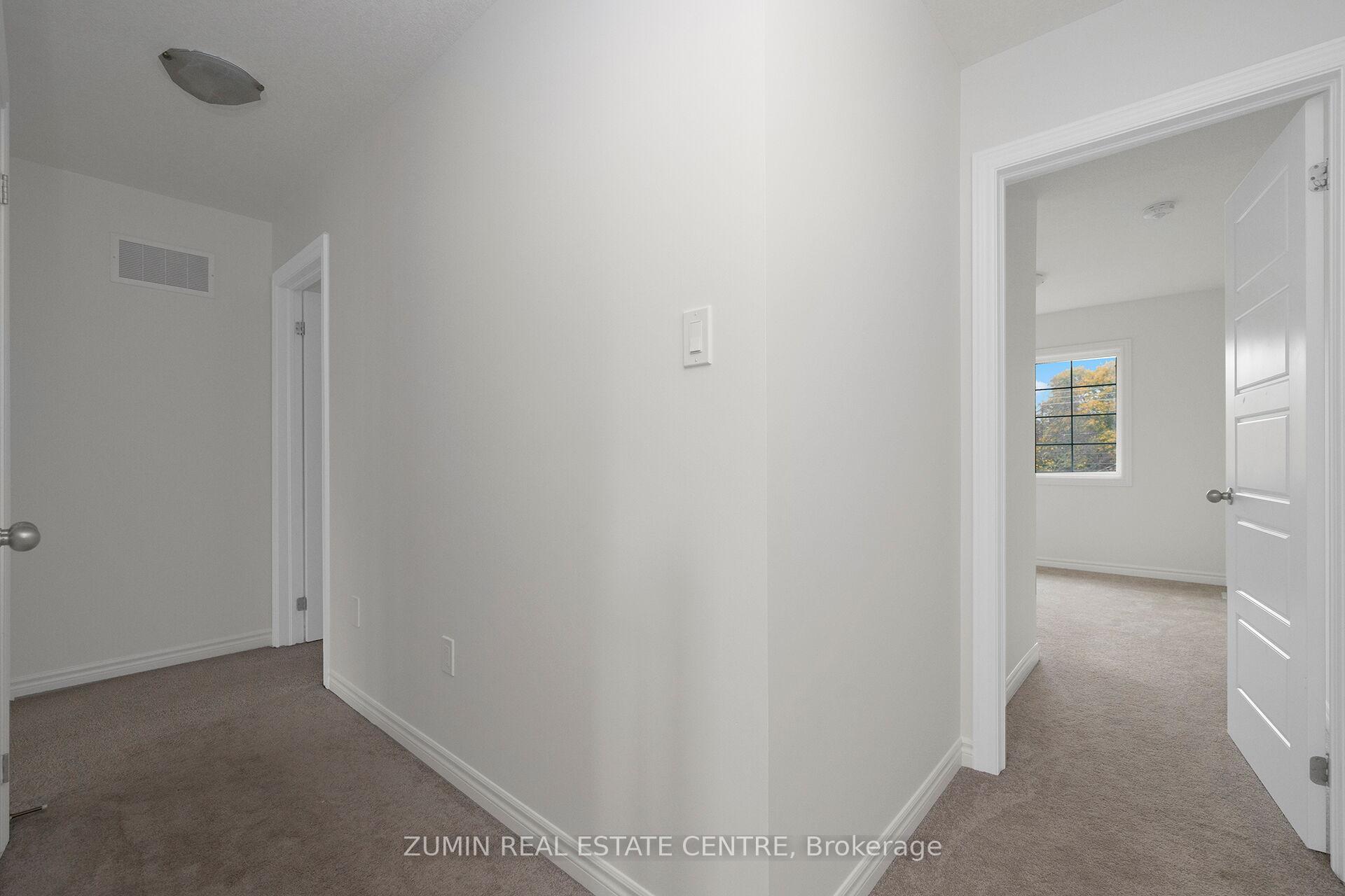 Photo 23 of 78 Dewberry Drive, Kitchener — HOMEH