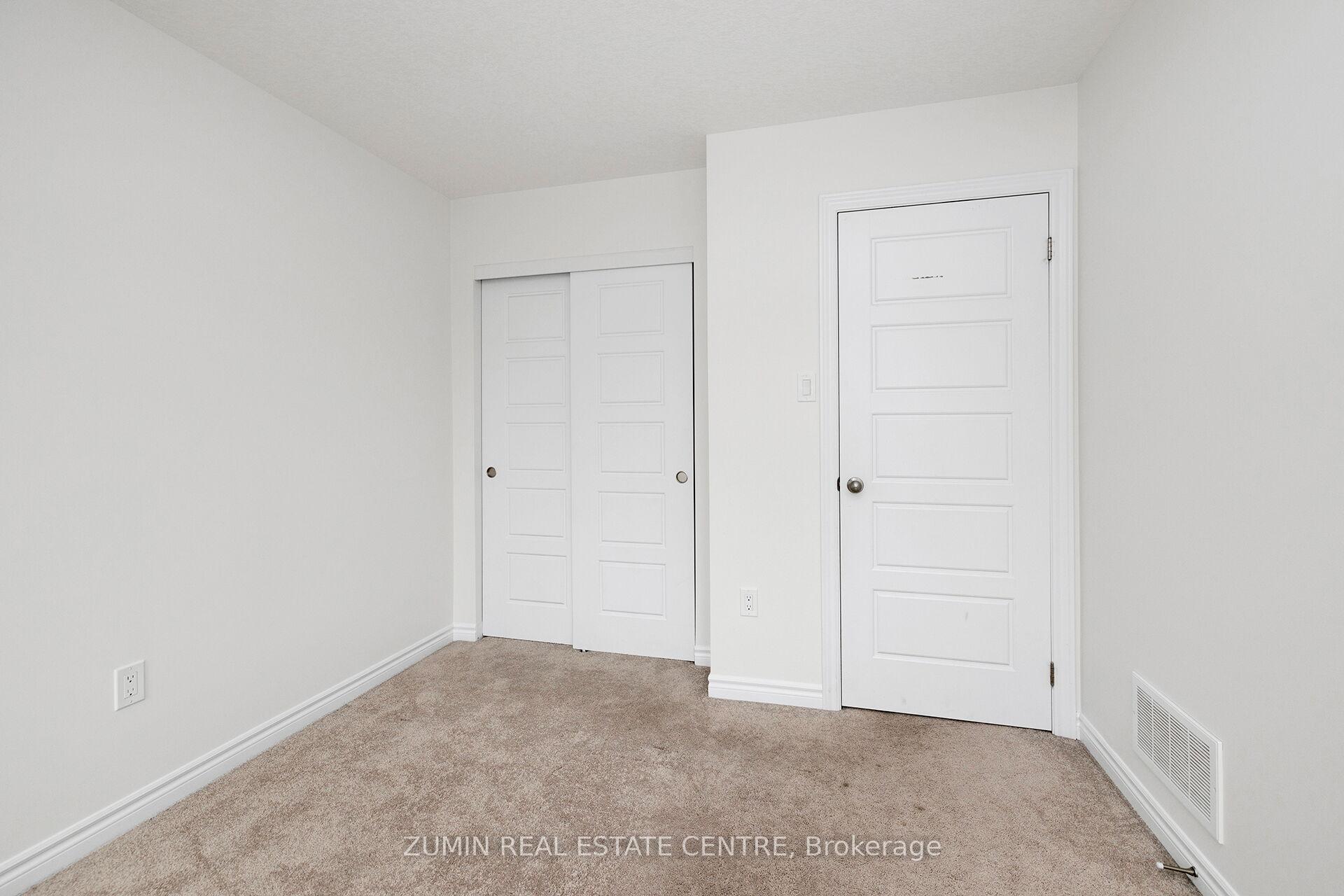 Photo 42 of 78 Dewberry Drive, Kitchener — HOMEH