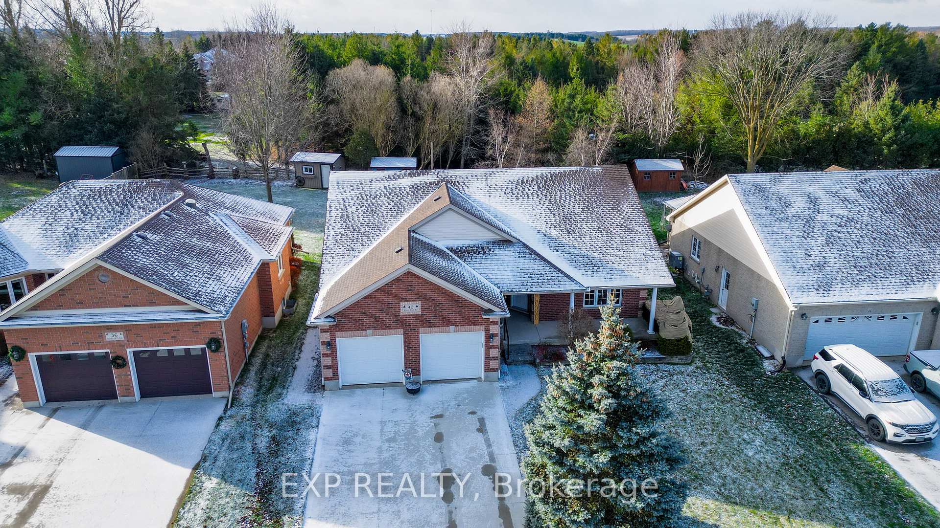 Photo 2 of 42 River Run Road, Mapleton, Rural Mapleton — HOMEH