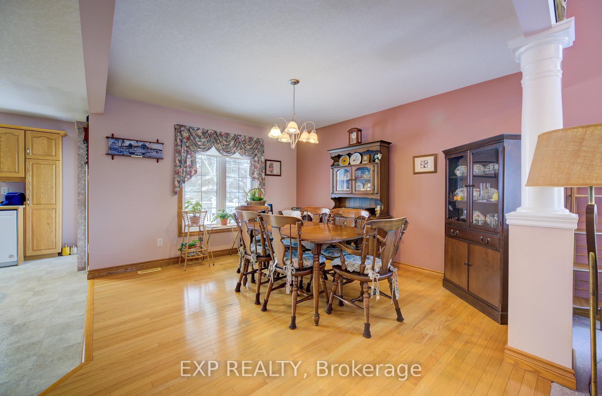 Photo 7 of 42 River Run Road, Mapleton, Rural Mapleton — HOMEH