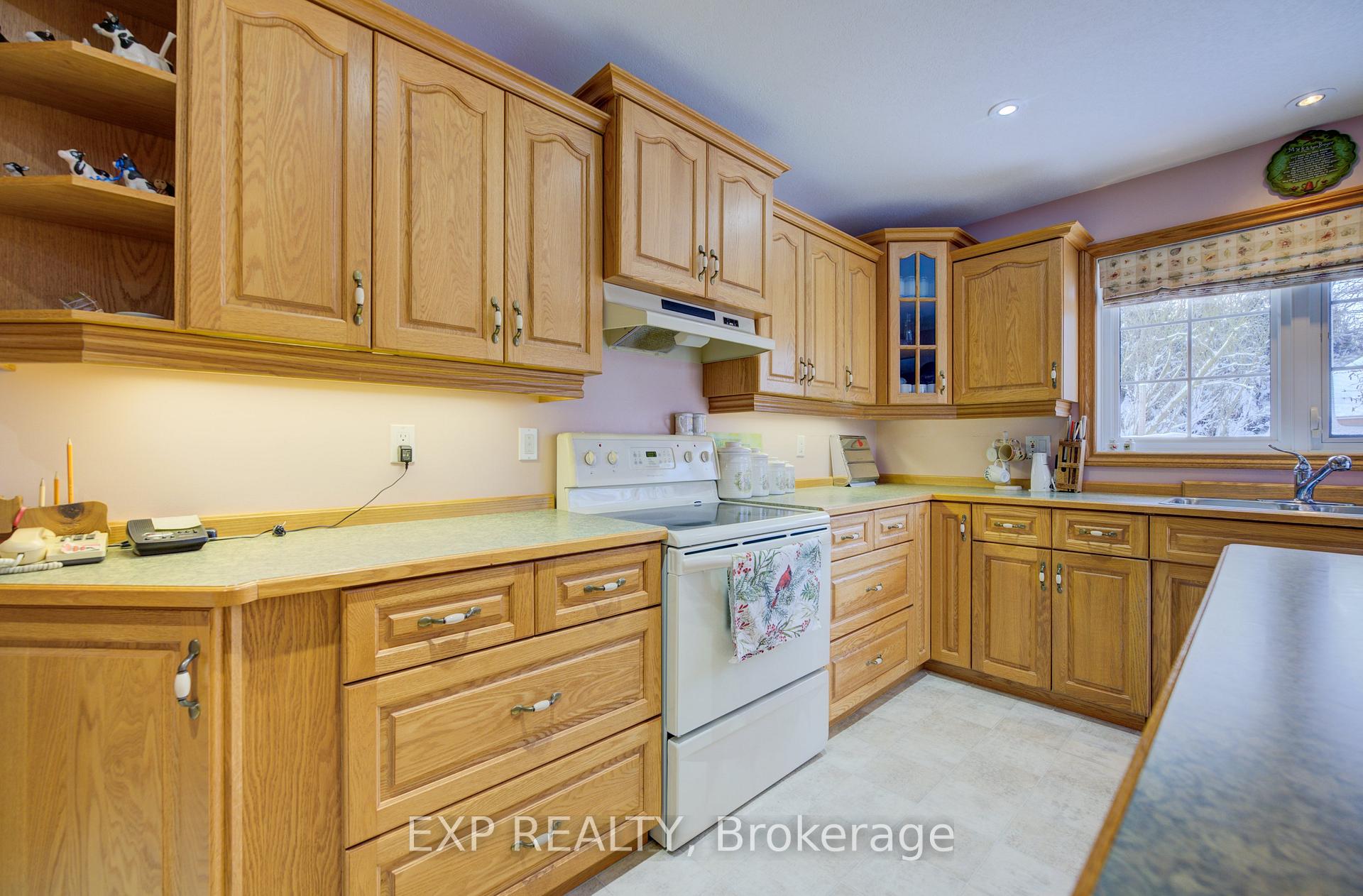 Photo 9 of 42 River Run Road, Mapleton, Rural Mapleton — HOMEH