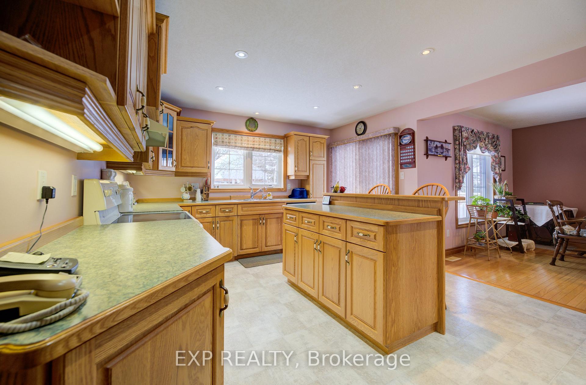 Photo 10 of 42 River Run Road, Mapleton, Rural Mapleton — HOMEH