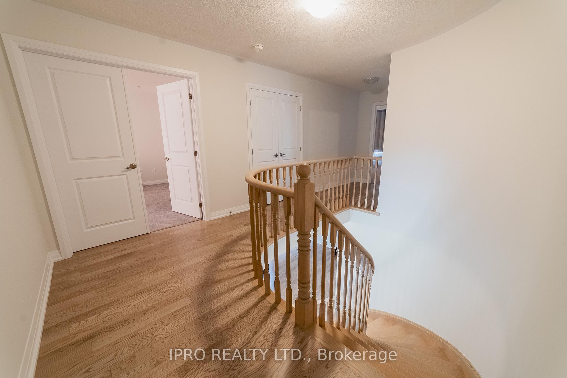 Photo 20 of 1044 Hardy Way, Innisfil, Lefroy — HOMEH