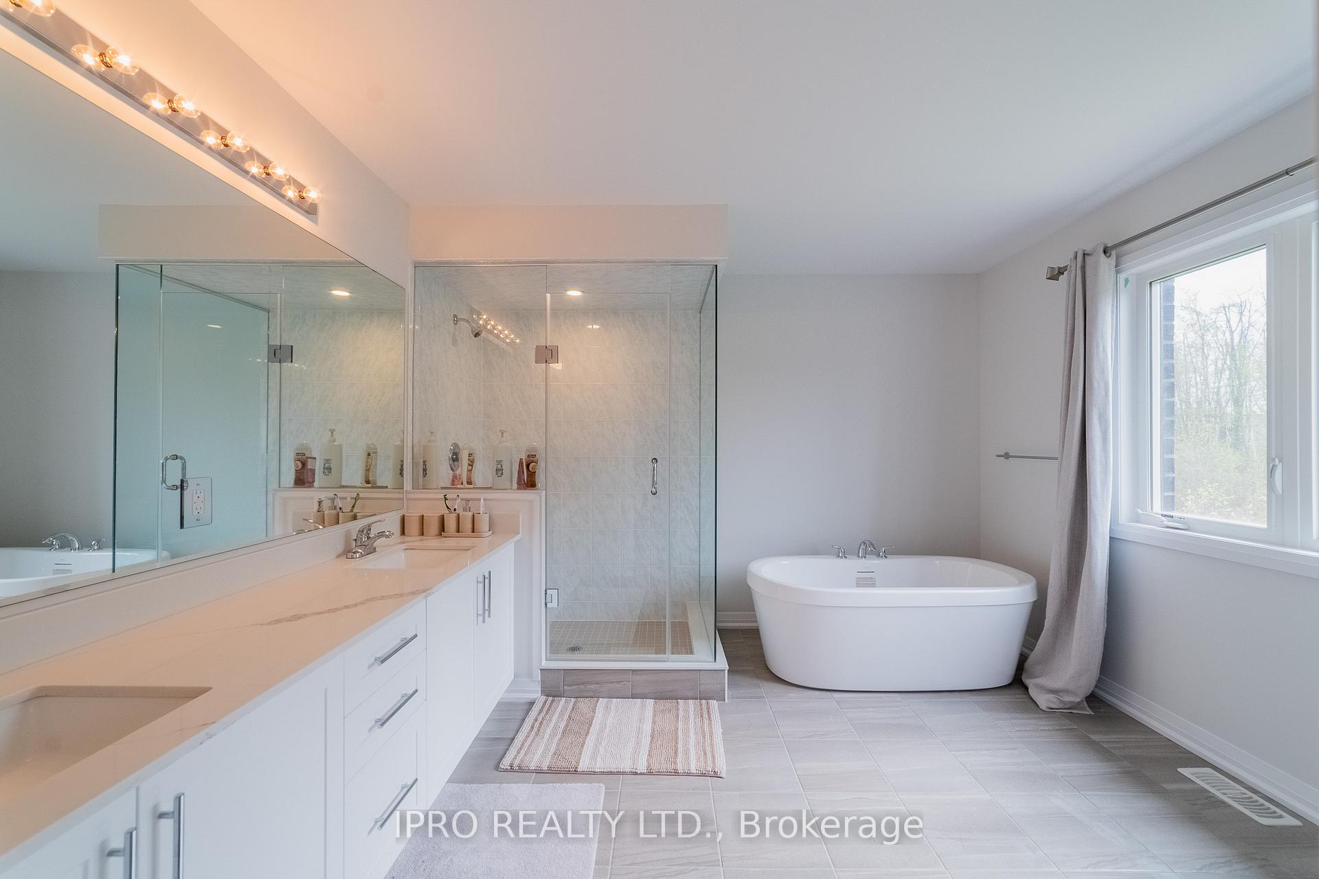 Photo 24 of 1044 Hardy Way, Innisfil, Lefroy — HOMEH