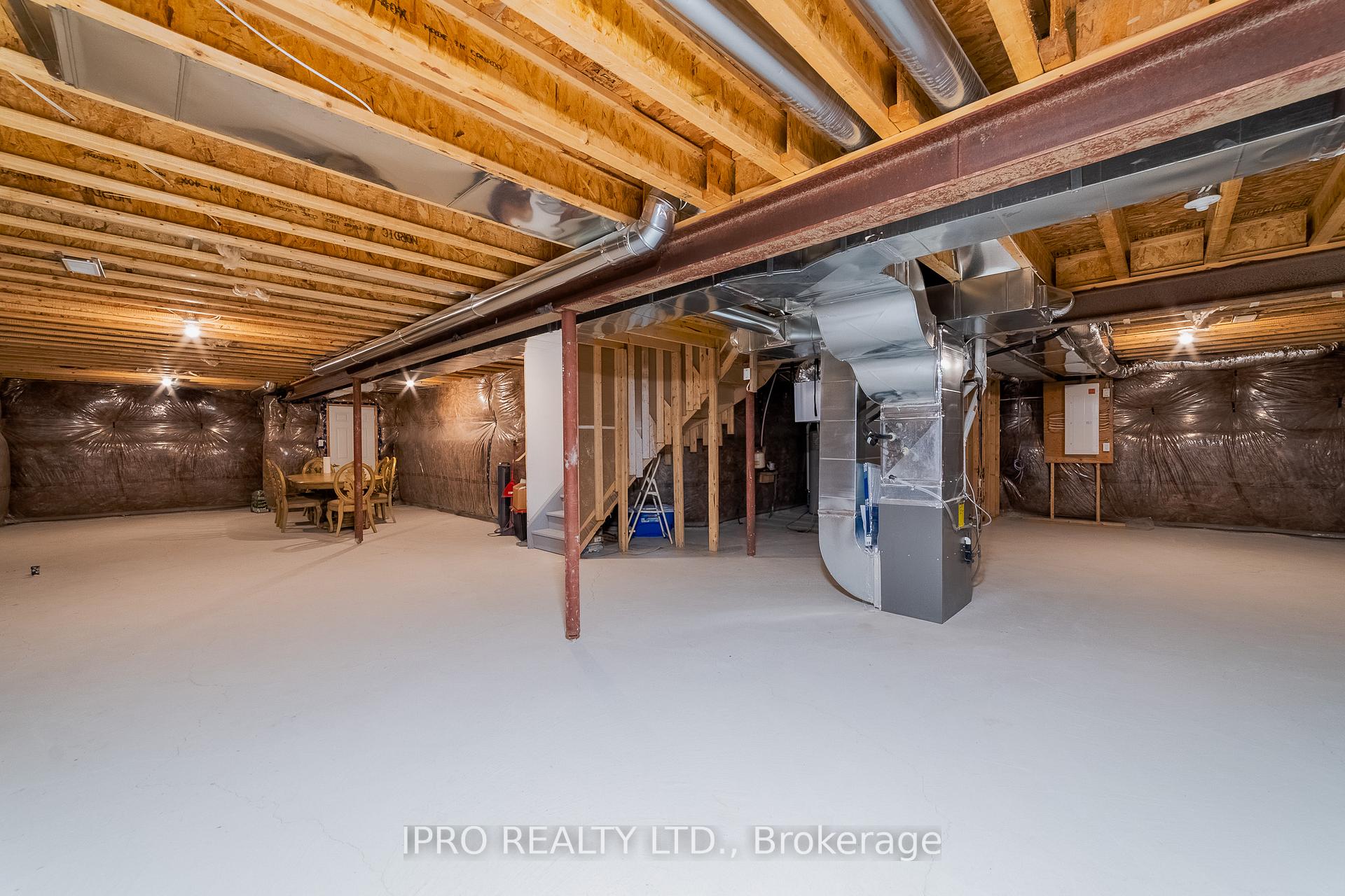 Photo 36 of 1044 Hardy Way, Innisfil, Lefroy — HOMEH