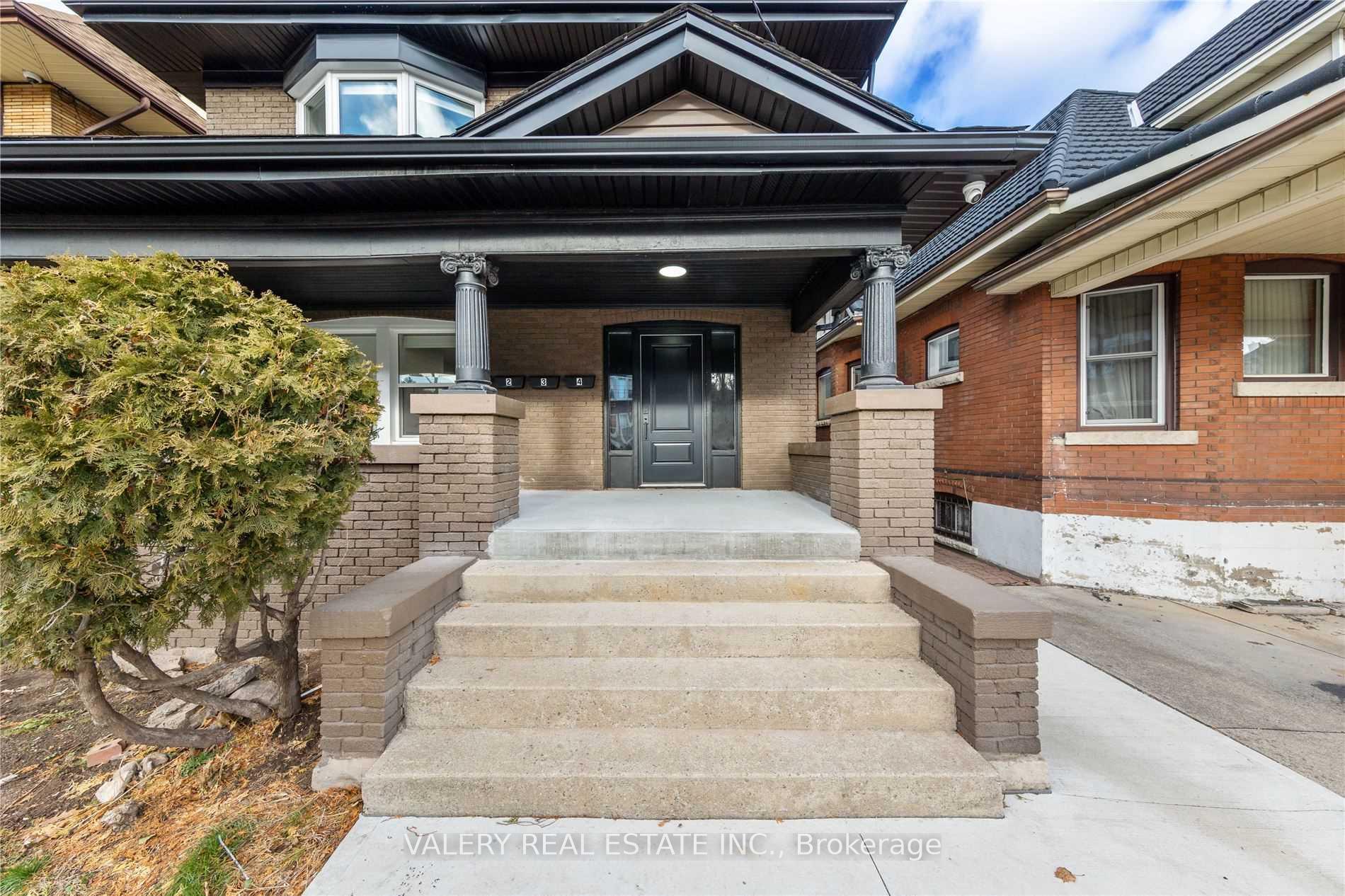 Photo 1 of Unit 2, 5 Maplewood Avenue, Hamilton, St. Clair — HOMEH