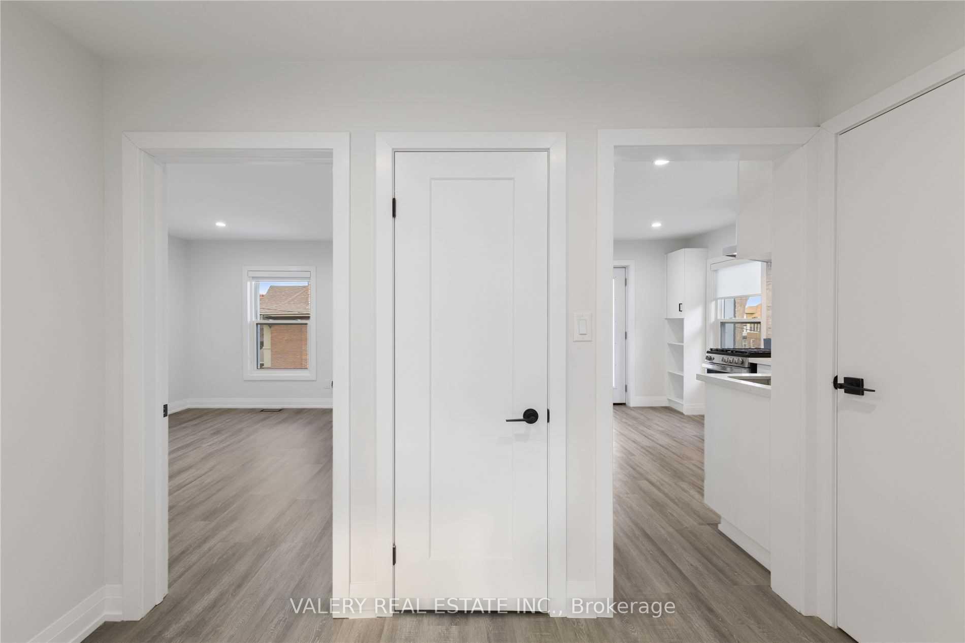 Photo 14 of Unit 2, 5 Maplewood Avenue, Hamilton, St. Clair — HOMEH