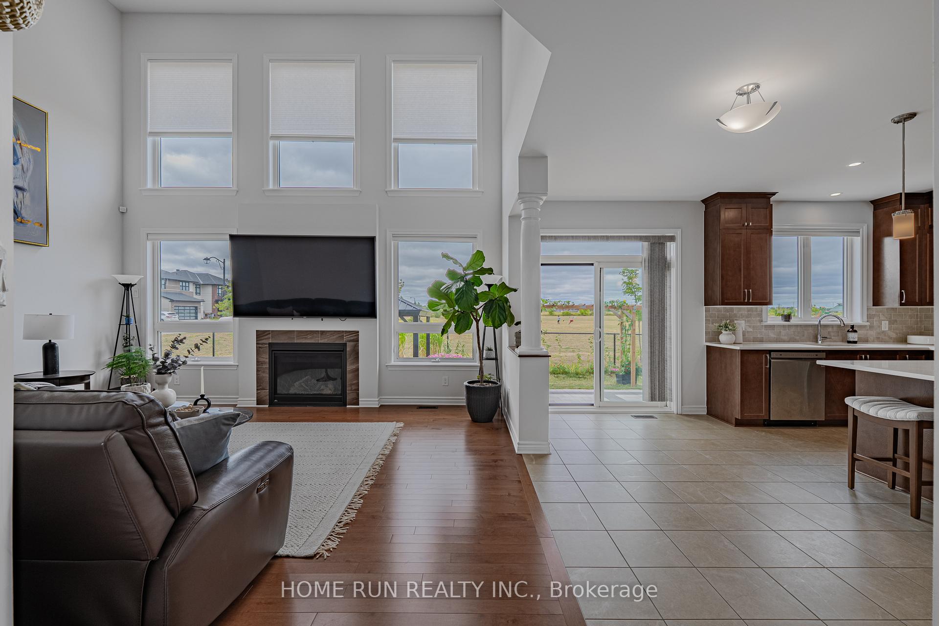 Photo 10 of 609 Triangle Street, Ottawa, Kanata - Emerald Meadows/Trailwest — HOMEH