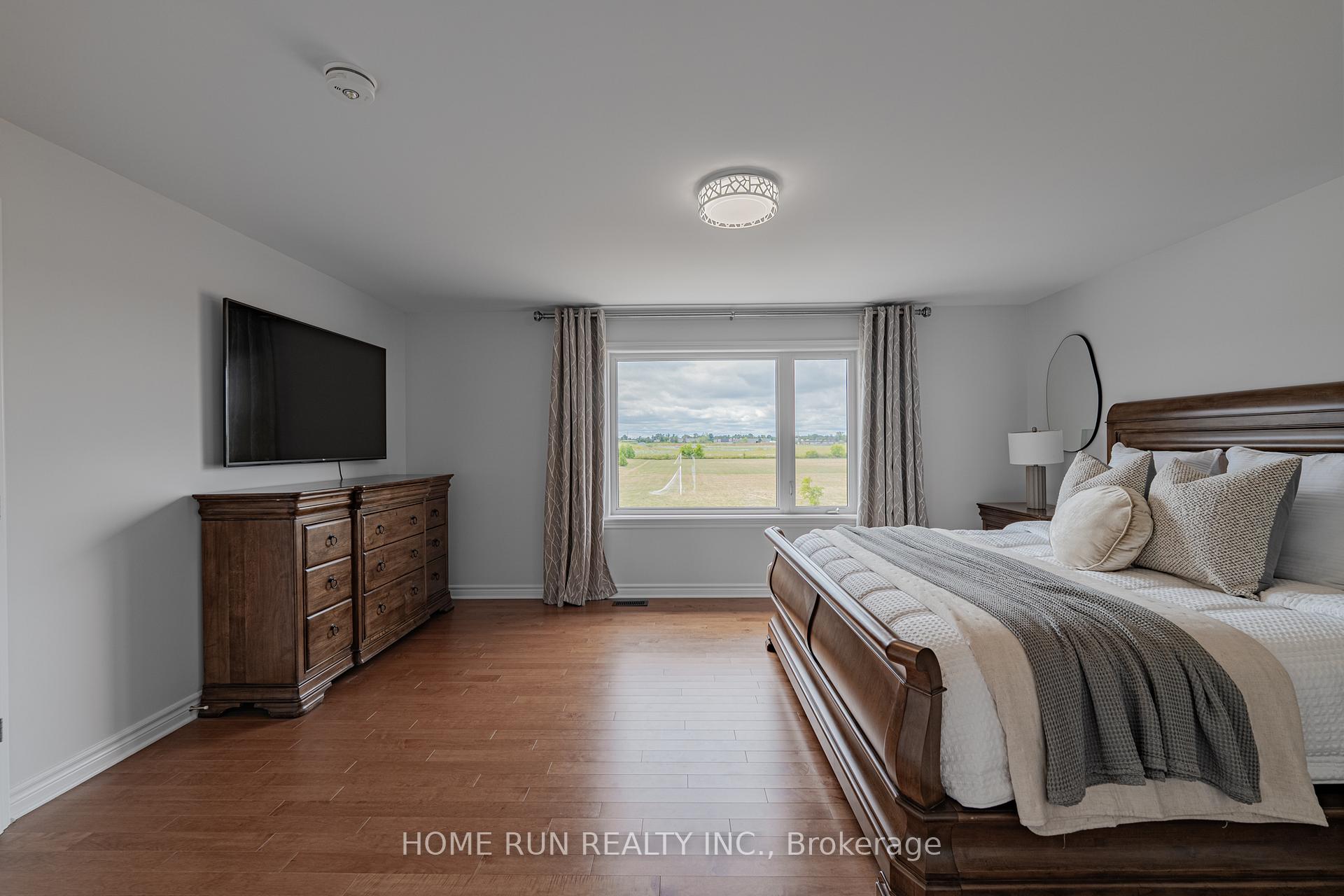 Photo 24 of 609 Triangle Street, Ottawa, Kanata - Emerald Meadows/Trailwest — HOMEH