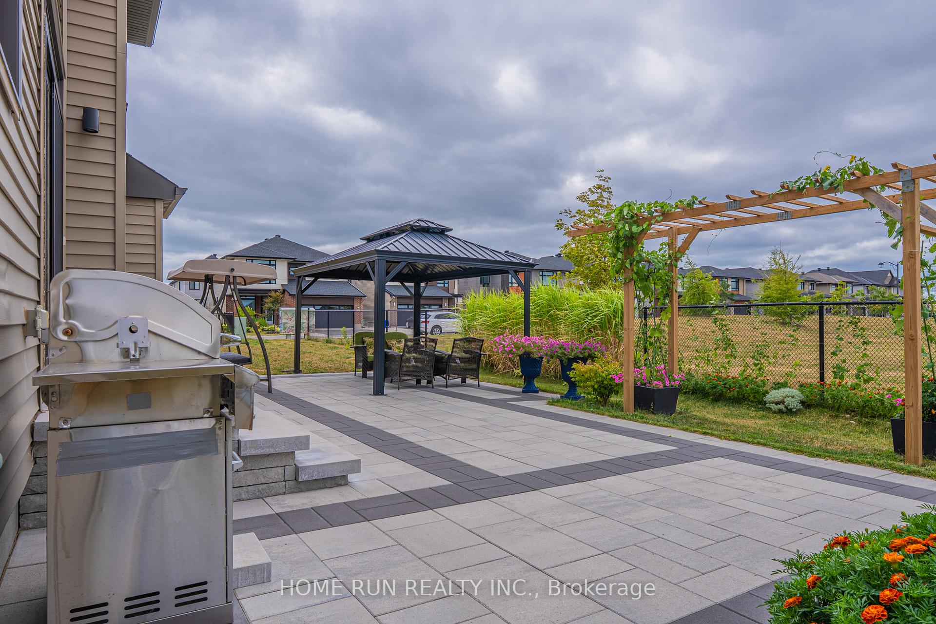 Photo 46 of 609 Triangle Street, Ottawa, Kanata - Emerald Meadows/Trailwest — HOMEH