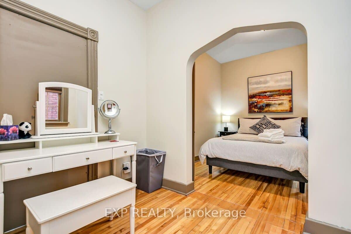 Photo 16 of 110 Bruyere Street, Ottawa, Lower Town/Byward Market — HOMEH