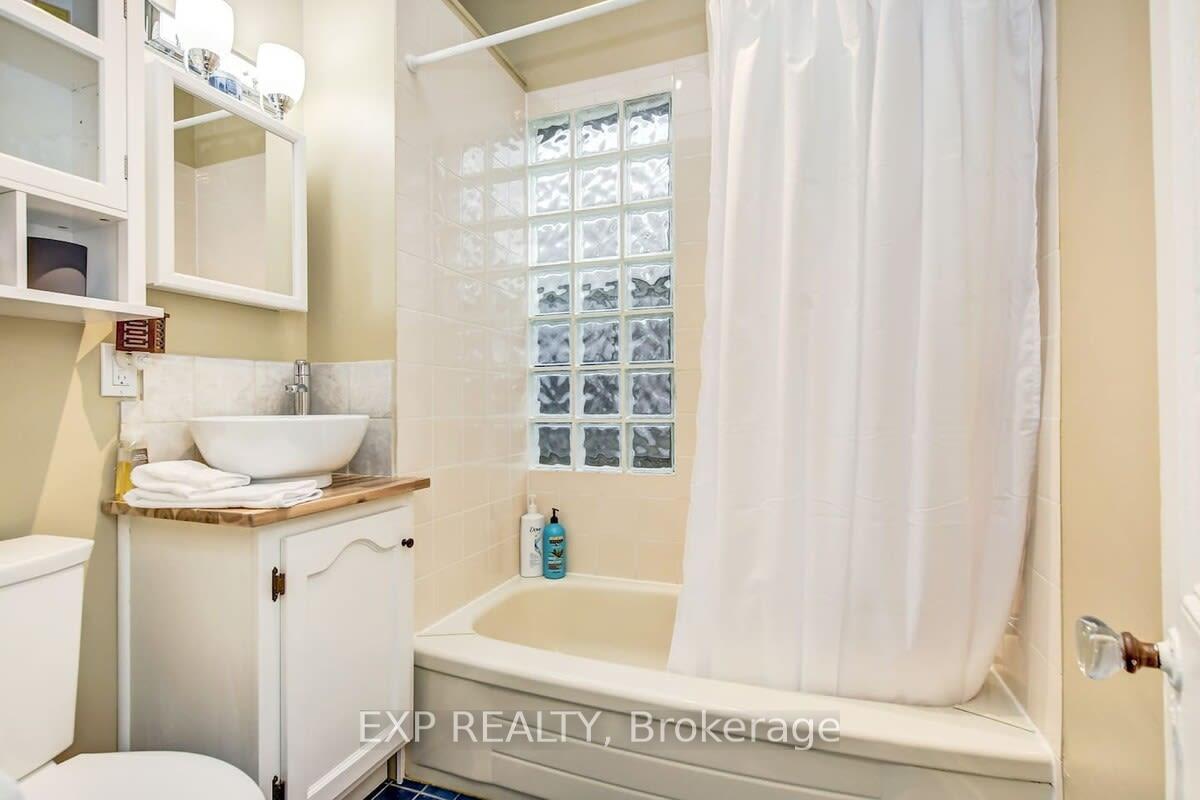 Photo 21 of 110 Bruyere Street, Ottawa, Lower Town/Byward Market — HOMEH