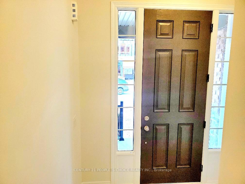 Photo 5 of 85 Gloria Street, Kitchener — HOMEH