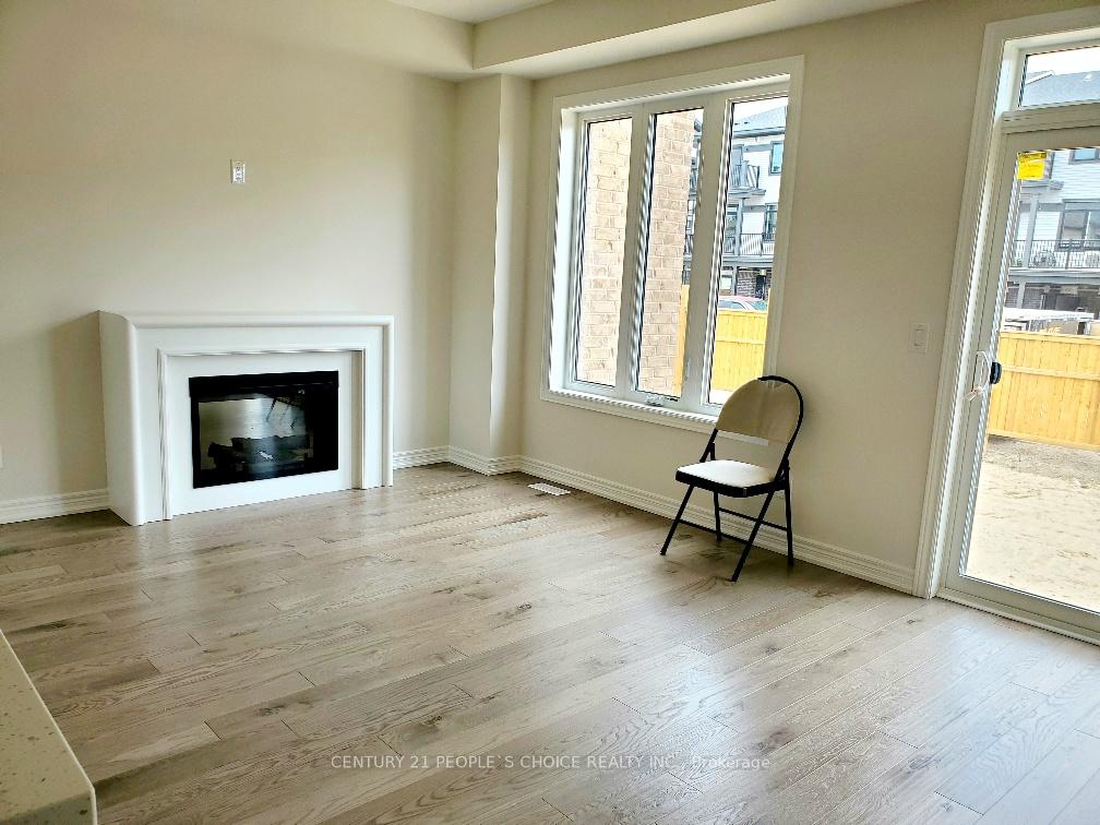 Photo 11 of 85 Gloria Street, Kitchener — HOMEH