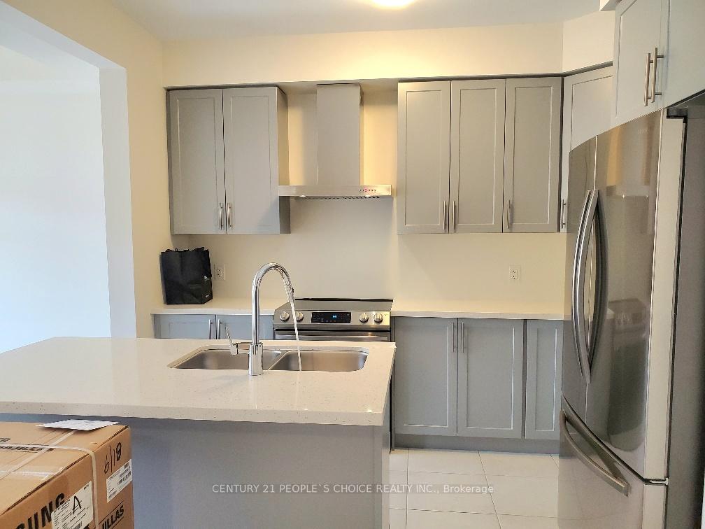 Photo 13 of 85 Gloria Street, Kitchener — HOMEH